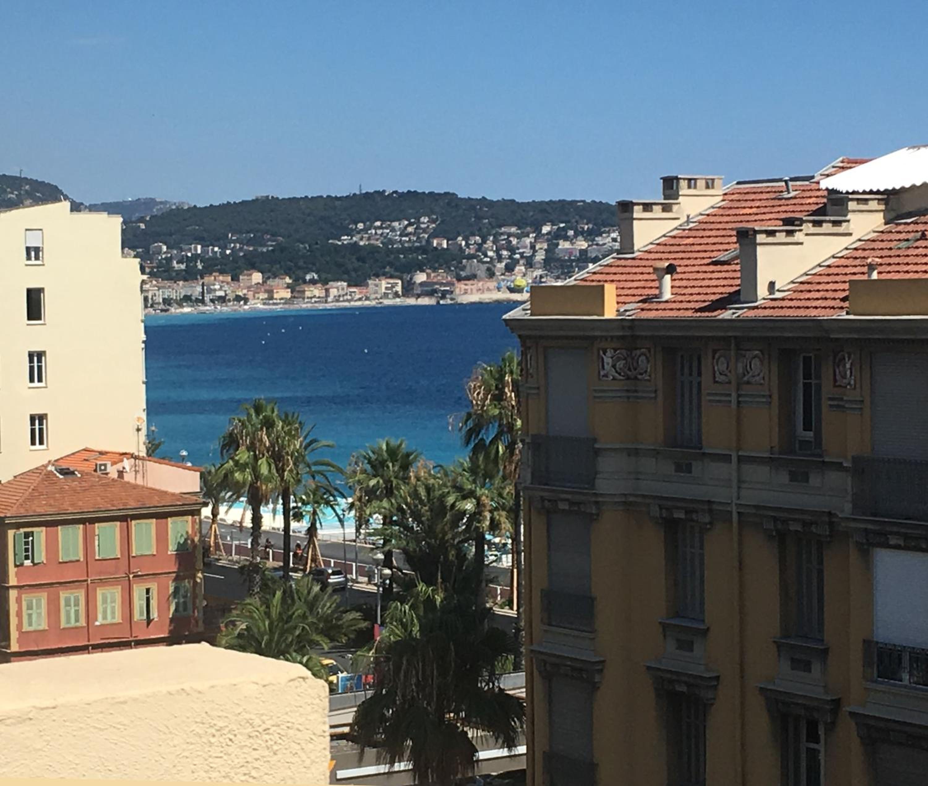 Studio 100m de la mer photo 3