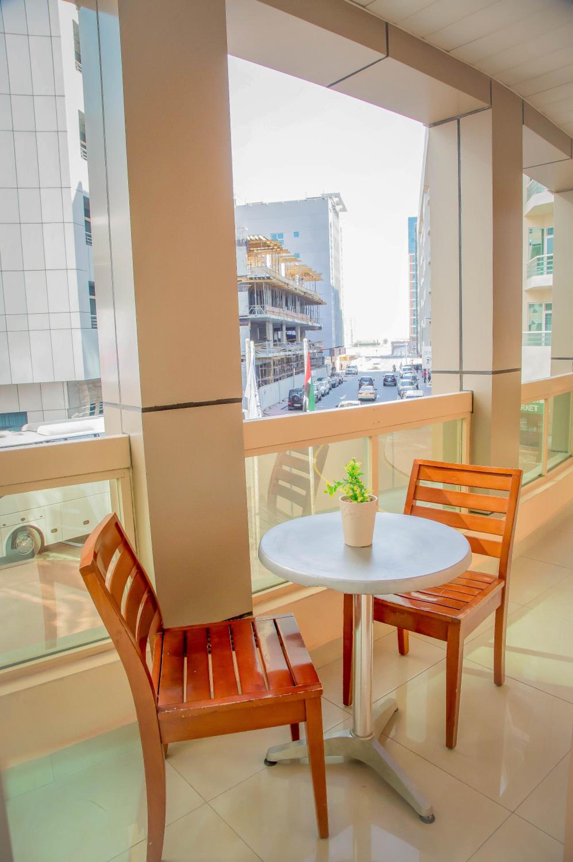 Balcony & Terrace
