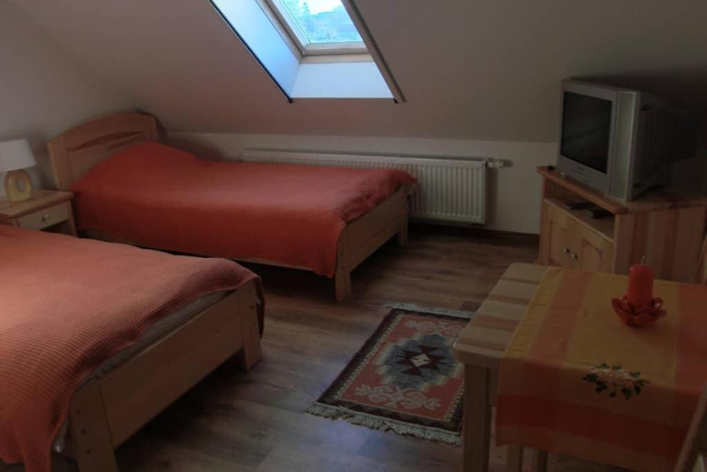 Photo 43