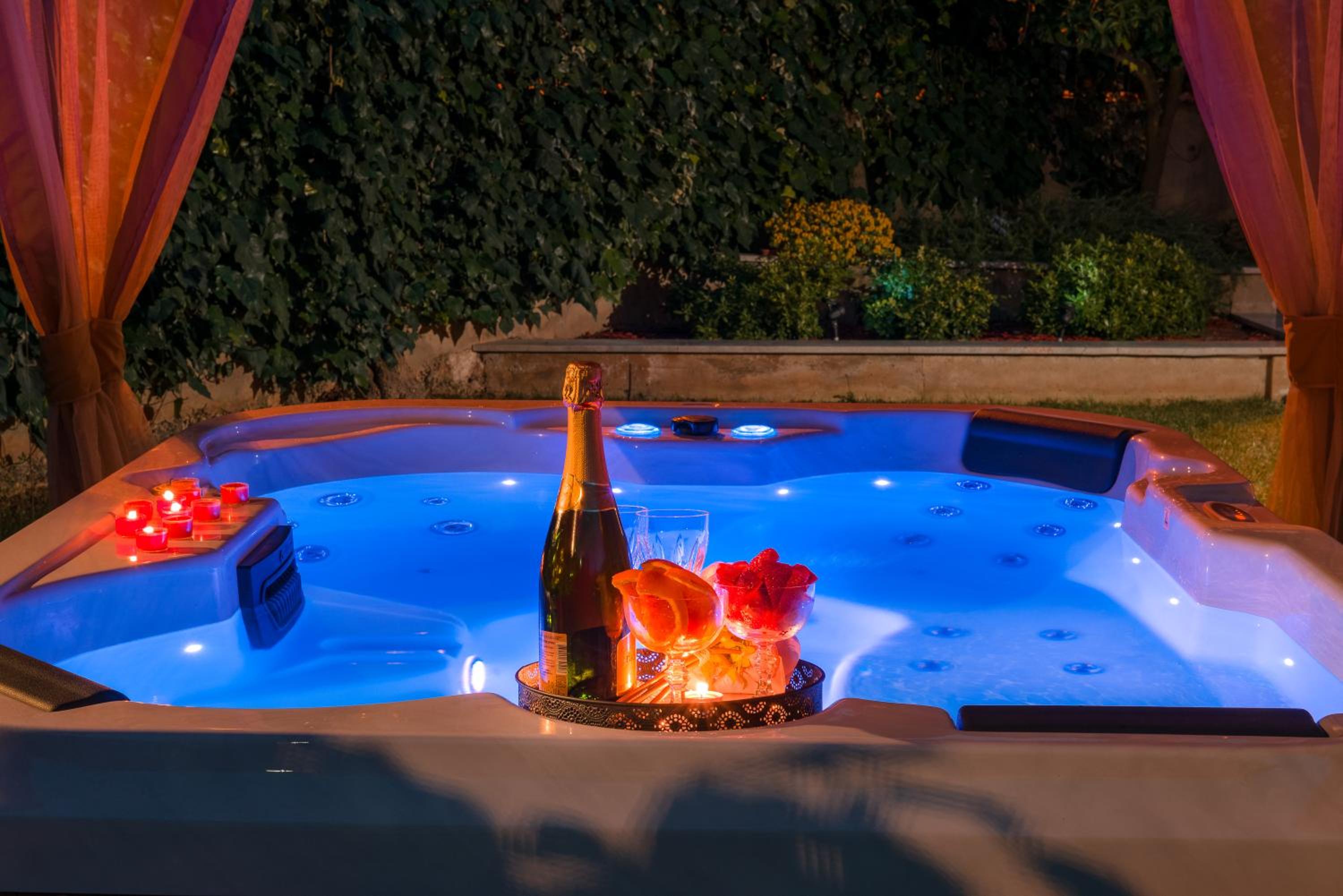 Villa Roko- the spacious luxury view 2