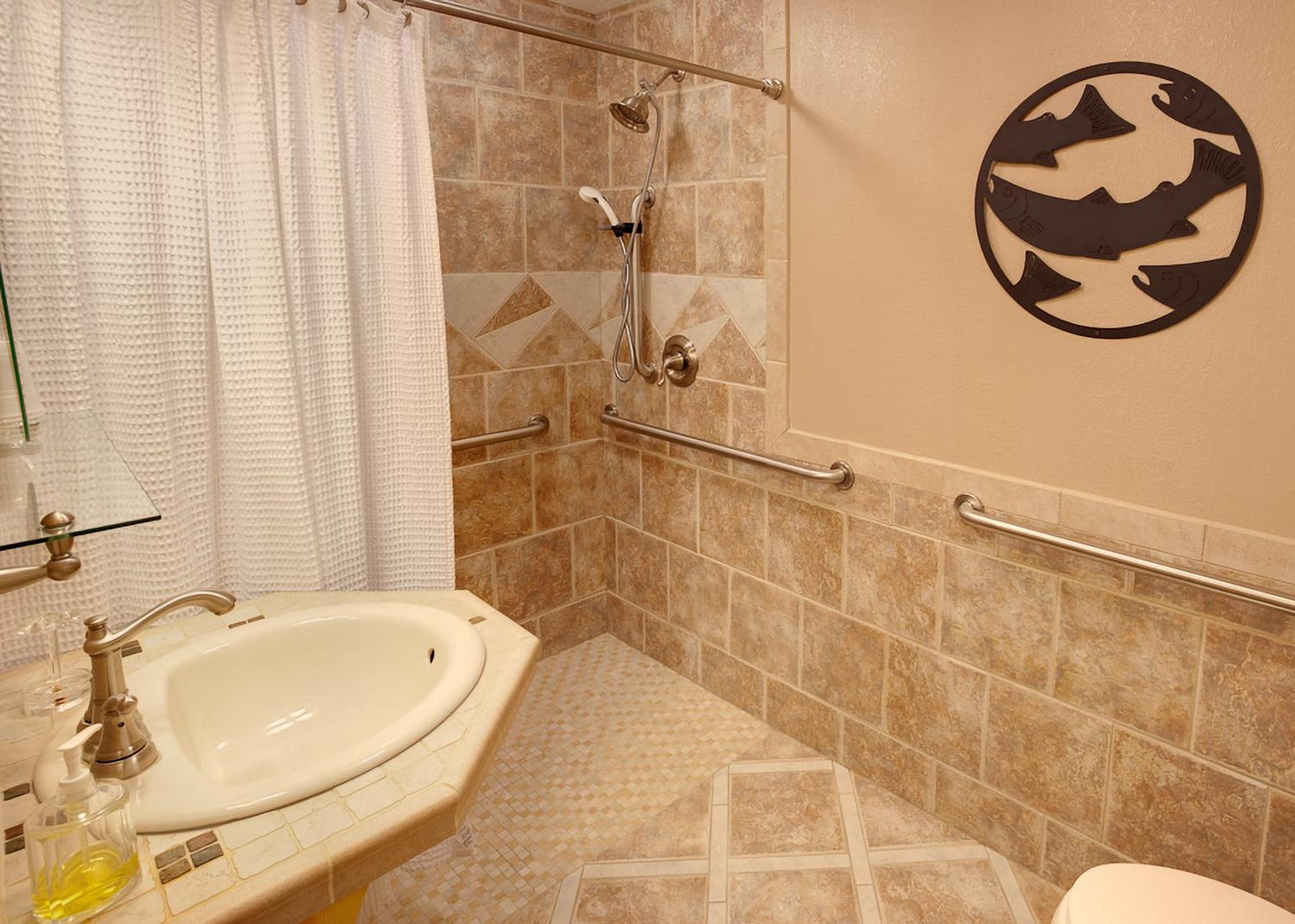 Sea Parrot Inn - Property Image 57