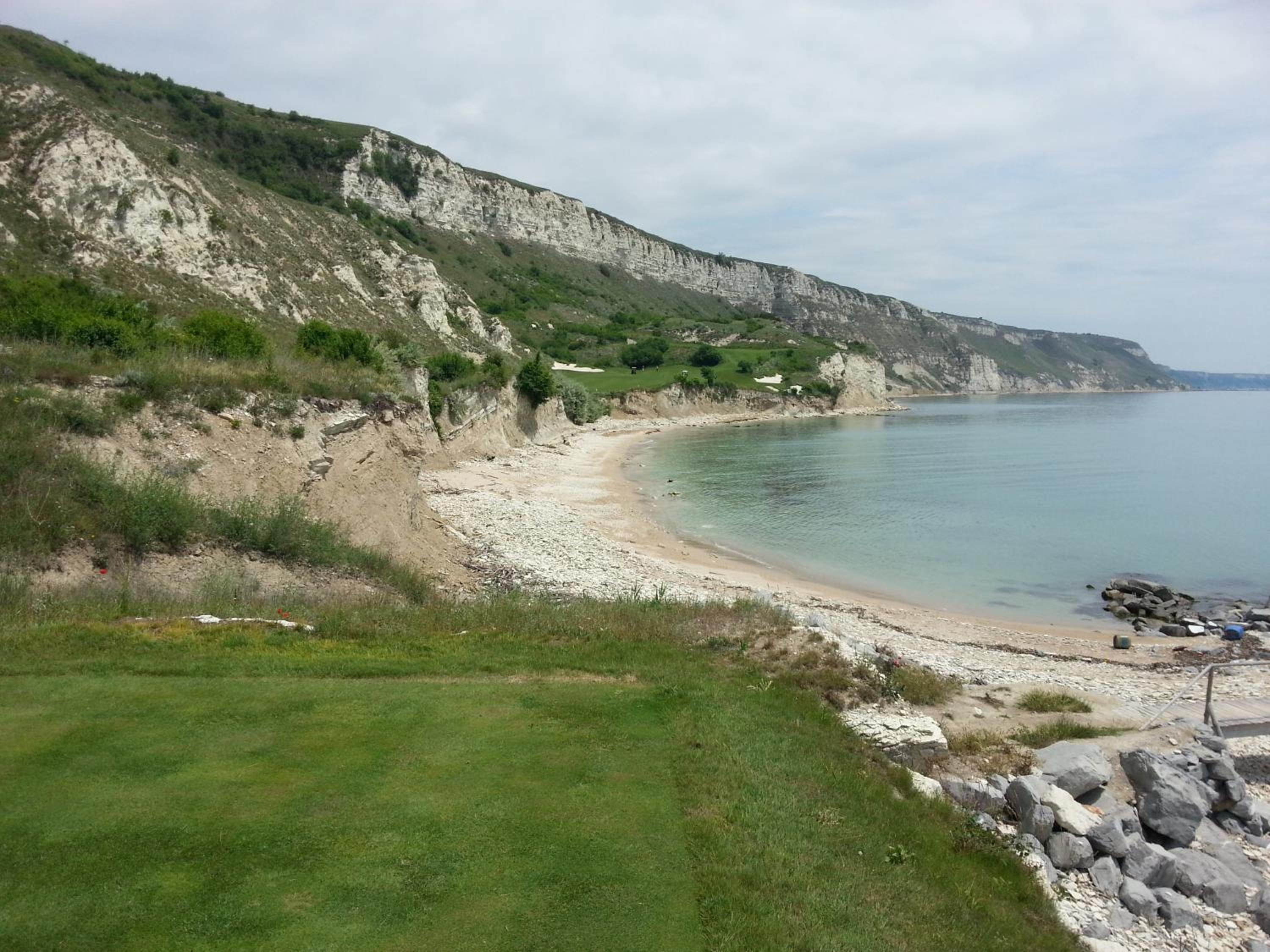Thracian Cliffs Owners Apartments view 2
