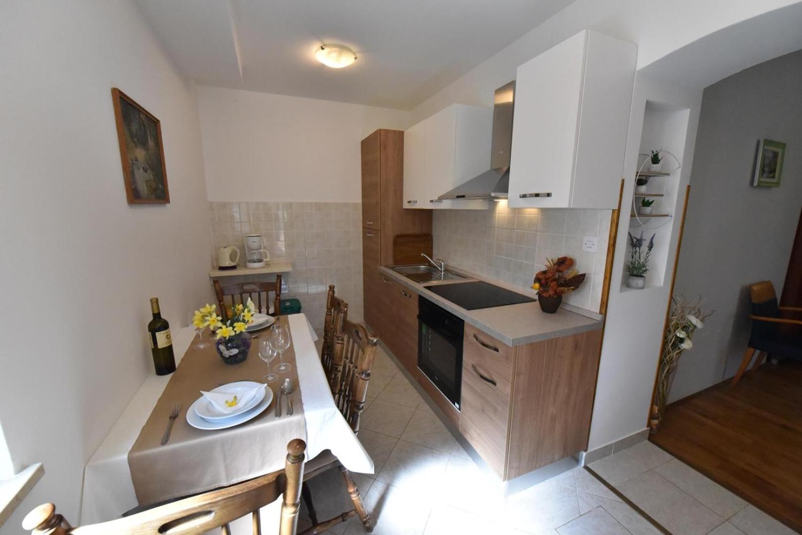 Apartment Nona view 4