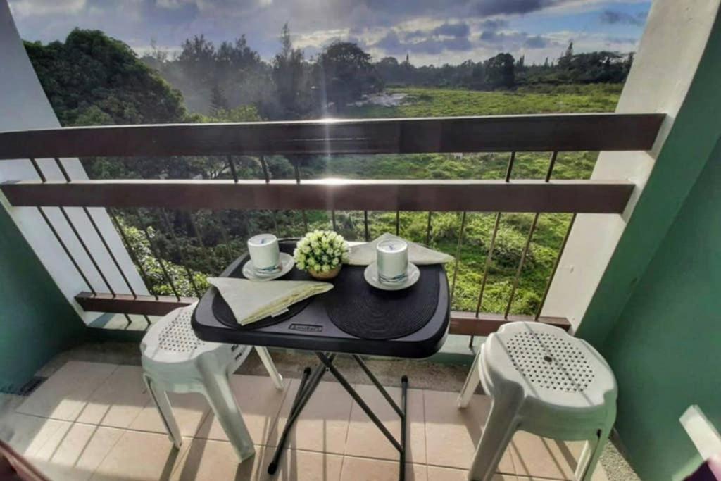 Pine Suites Tagaytay by StayPlus PH (Black and White Suite) FREE PARKING, CABLE TV, and WIFI view 3