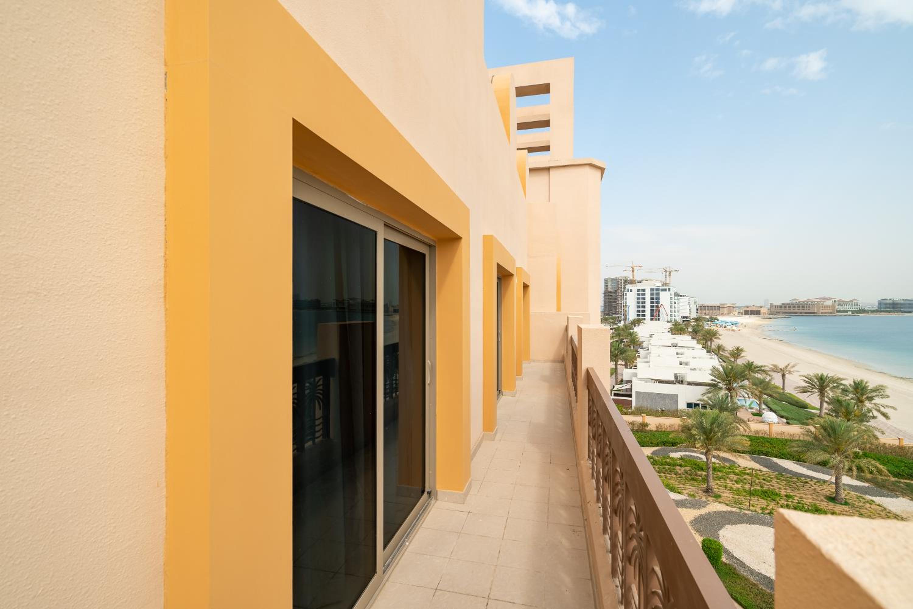 GLOBALSTAY Holiday Homes - Sarai Apartments, Beach, Pool, Gym