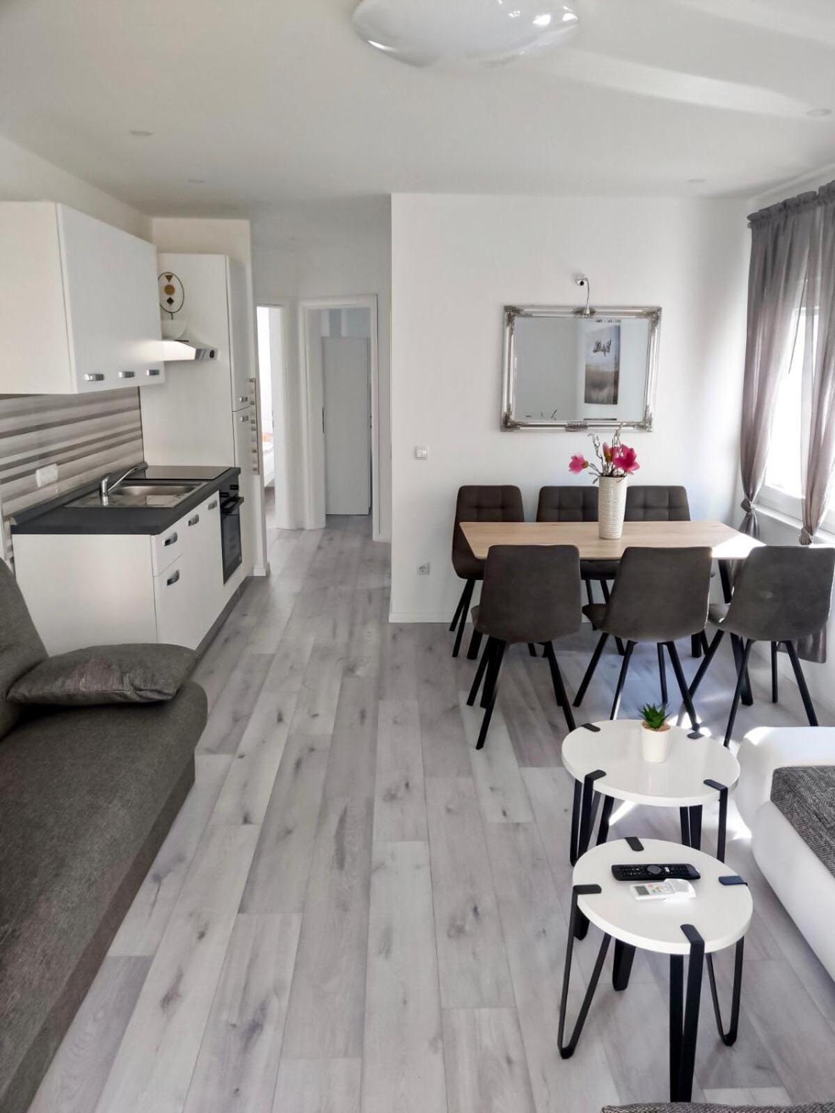 Apartmani Eden Vodice