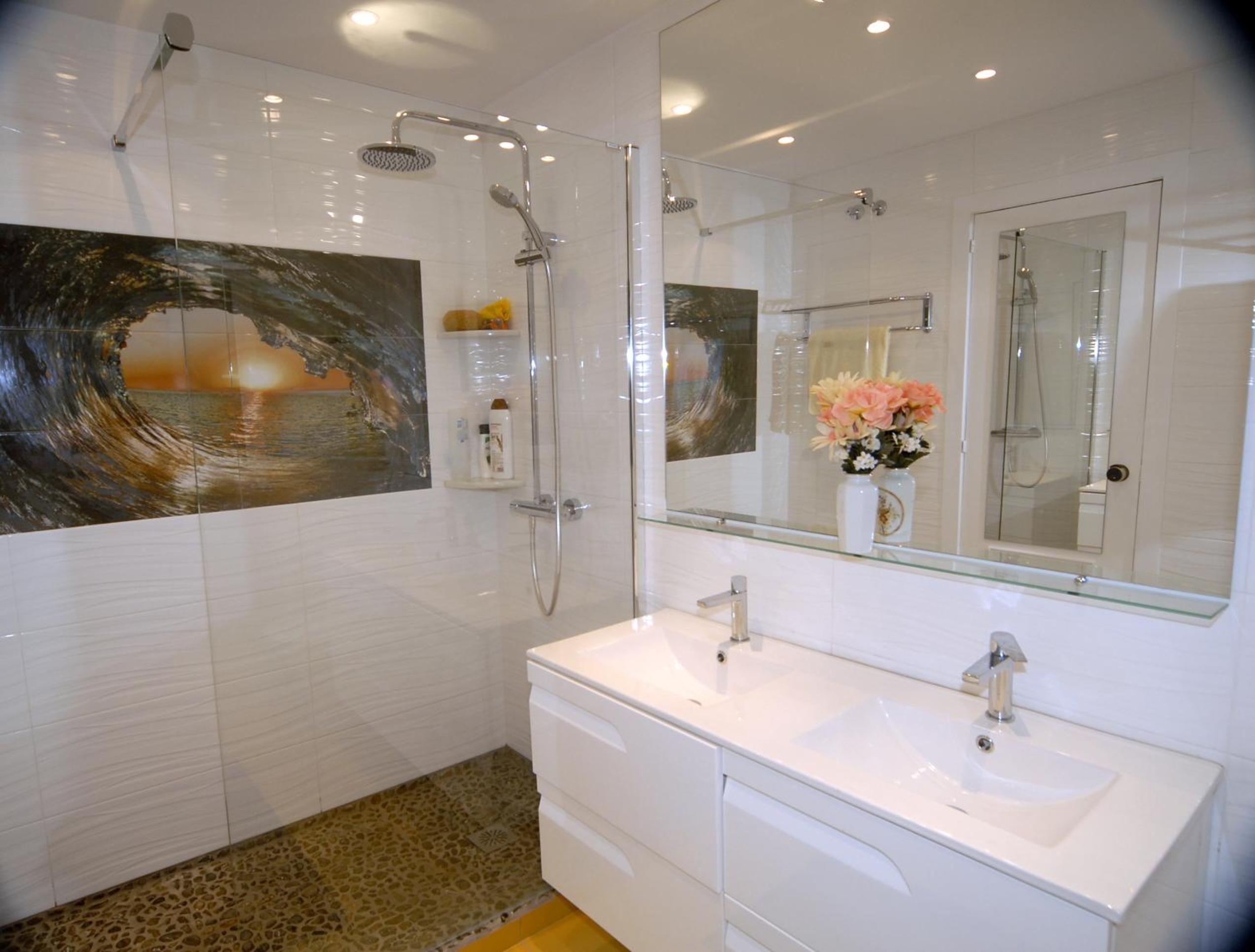 Beautiful Town House With Air Conditioning In Secure Urbanisation. Internet. view 3