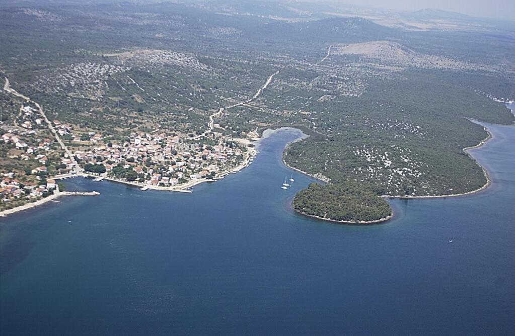 Apartments Vlade view 4