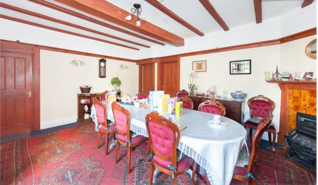 Saint Gabriel's Road Guesthouse