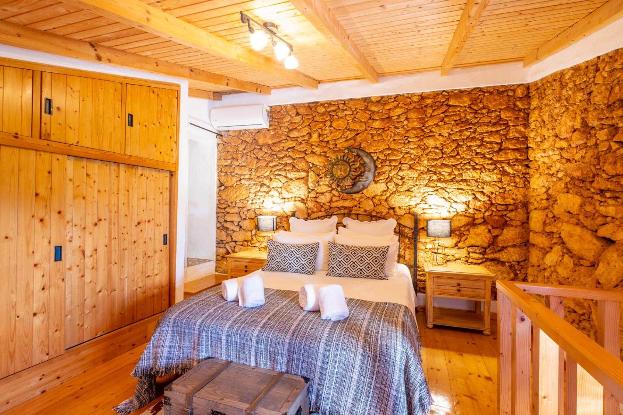 Villa Monte Algarvio - Private Heated Pool - wifi view 5