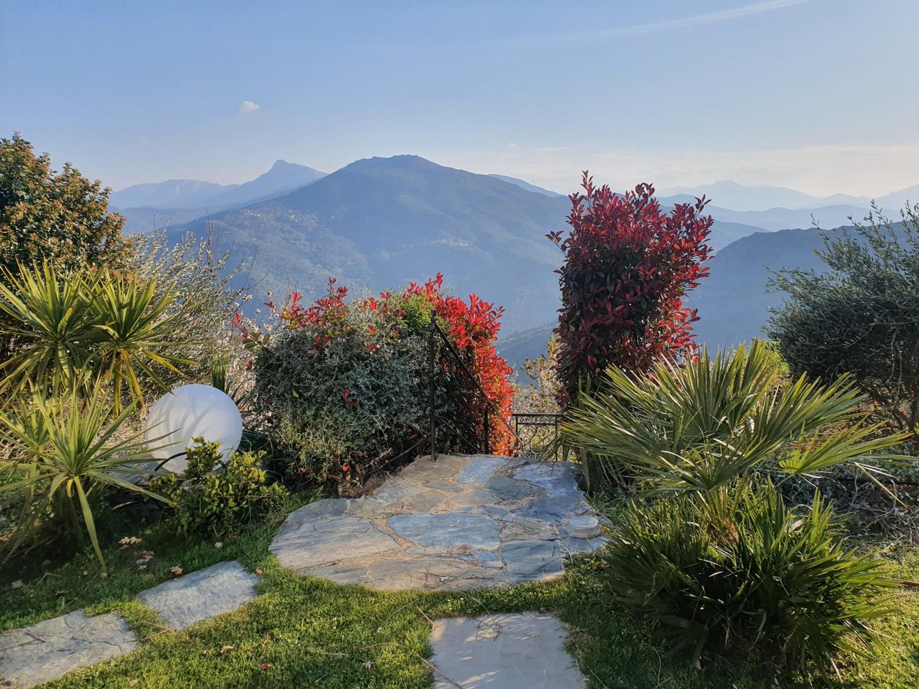 maison de charme avec piscine et vue exceptionnelle — photo 5