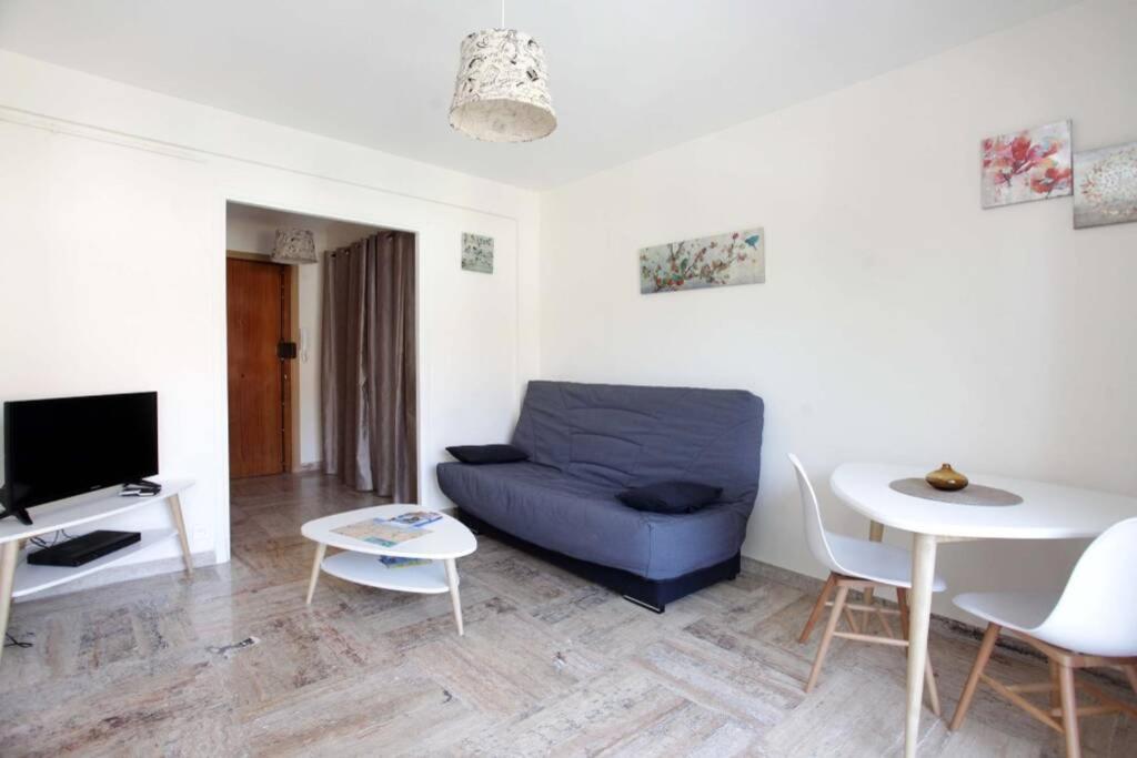 Studio à Nice ensoleillé proche centre et plage photo 4