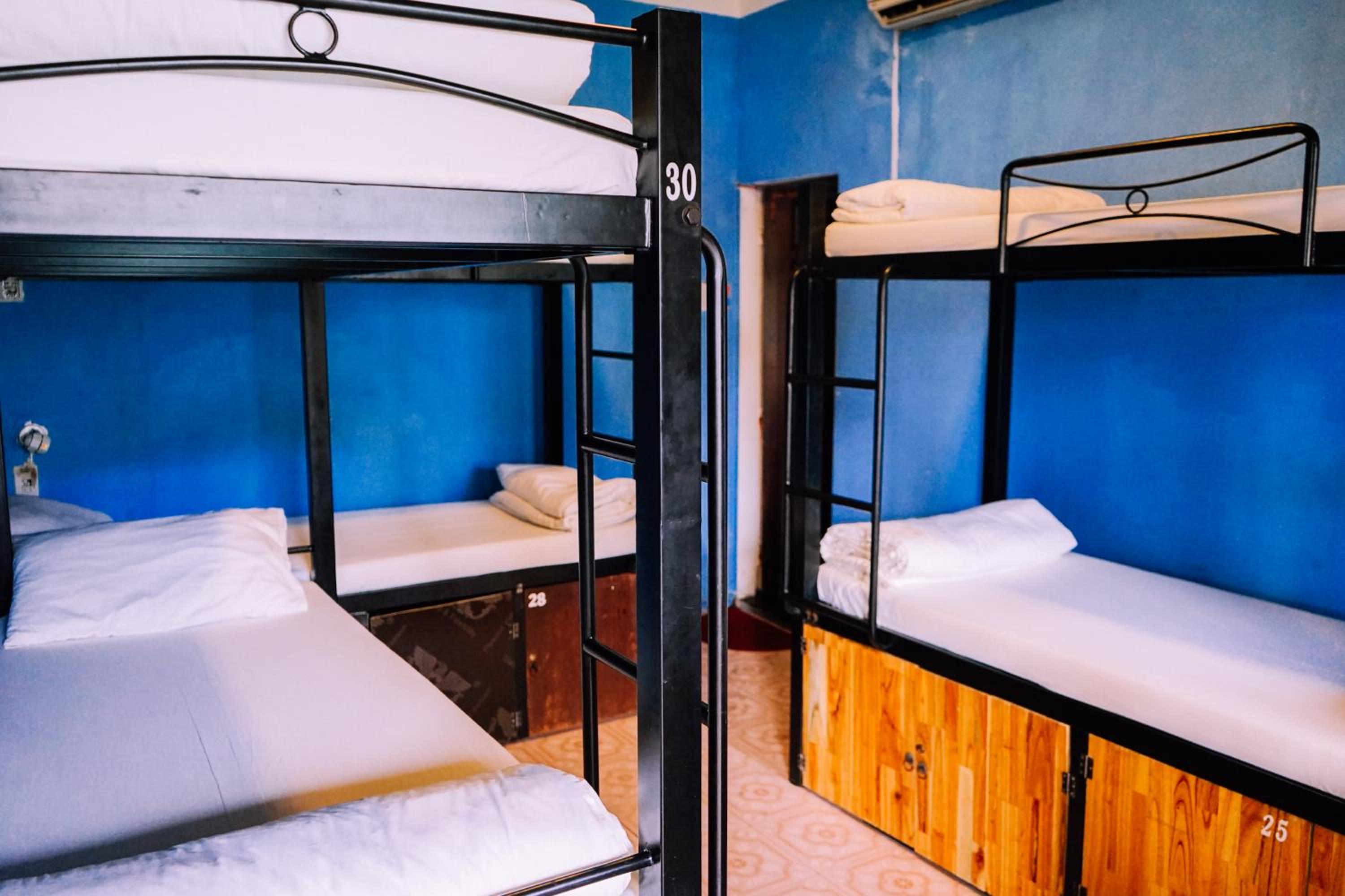 Vietnam Backpacker Hostels - Hue