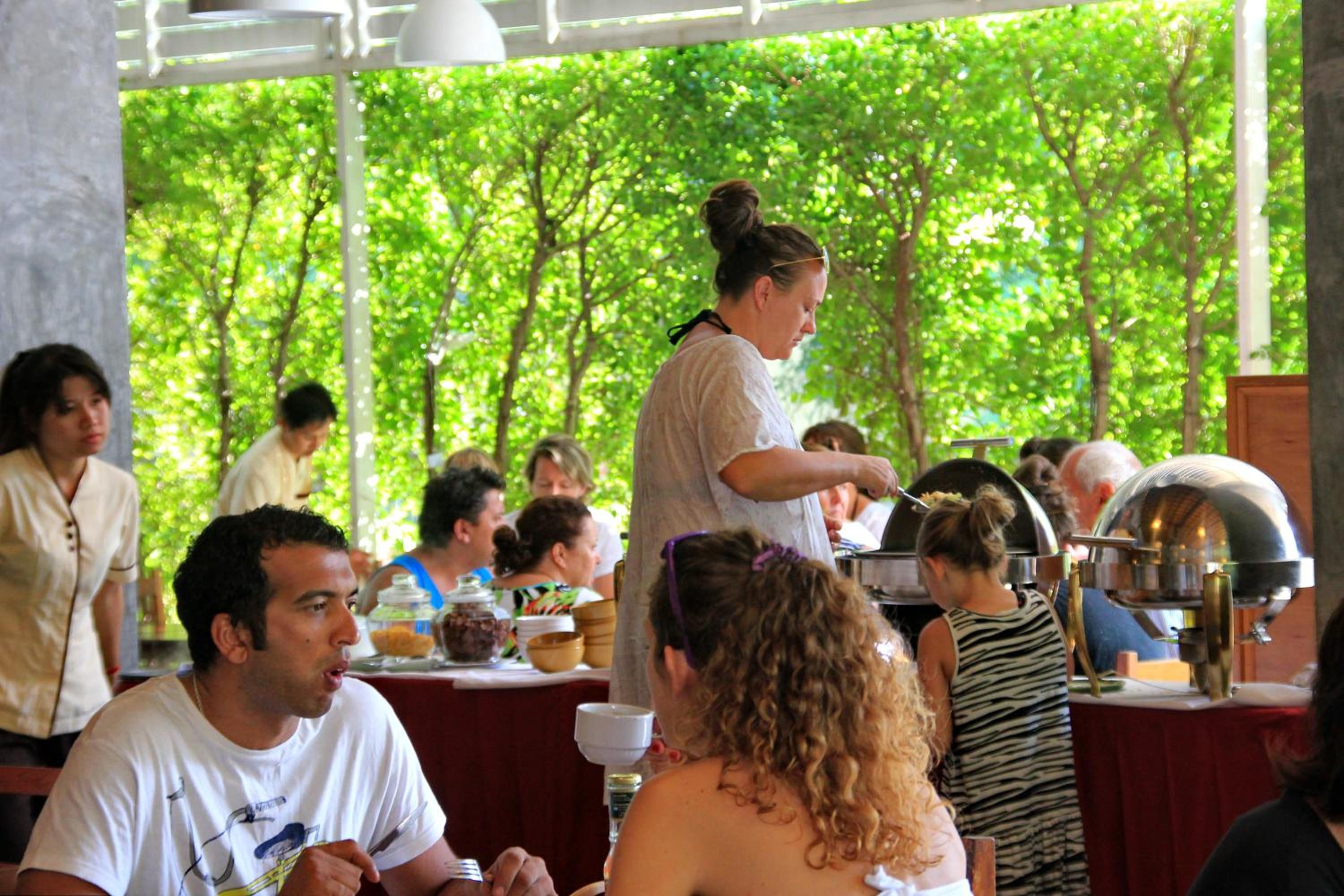 restaurant