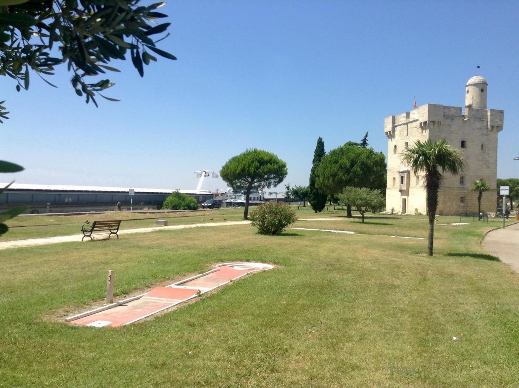 Photo 16