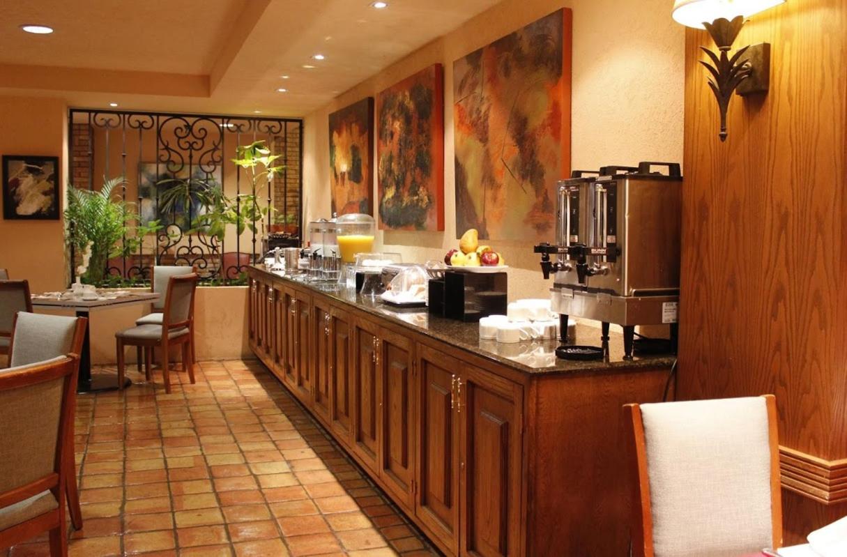 restaurant