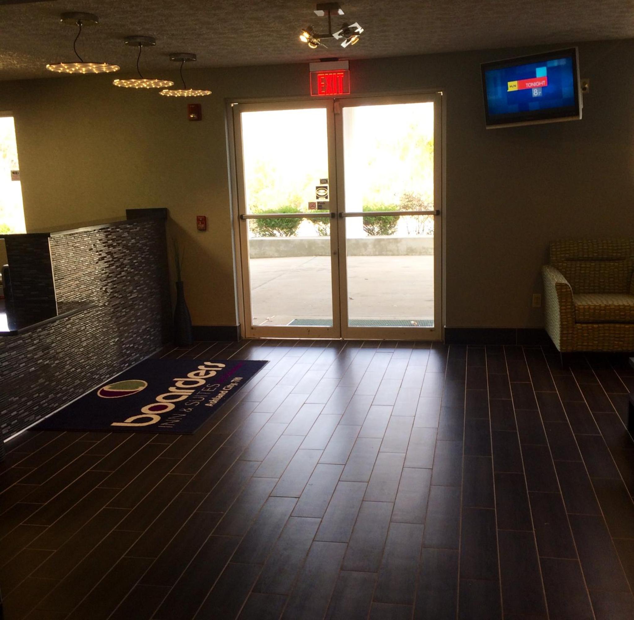Boarders Inn  Suites by Cobblestone Hotels - Ashland City - Property Image 20