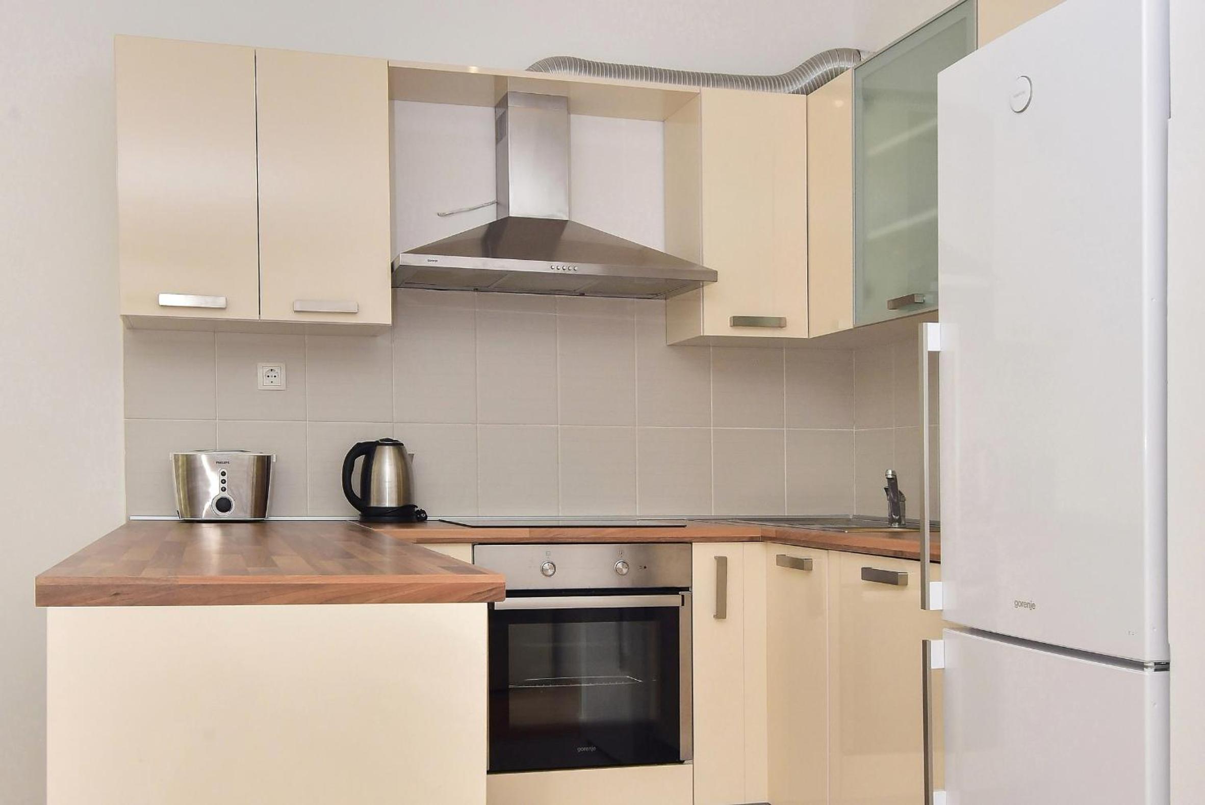 Sunshine Apartment