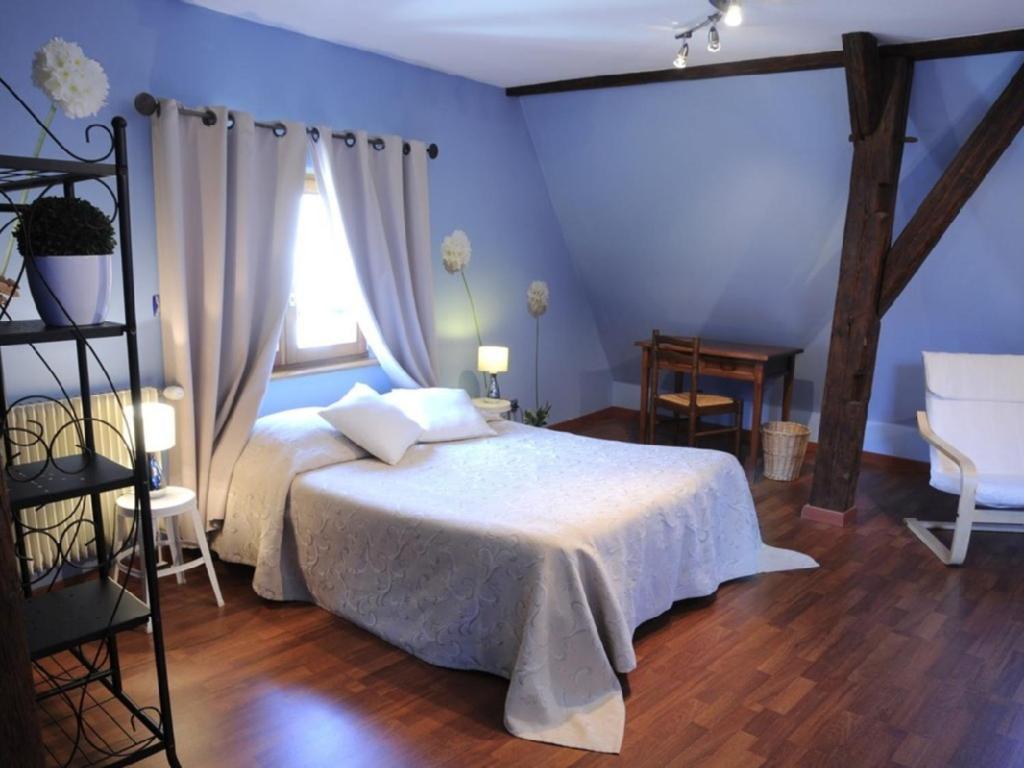 La Maison Bleue
