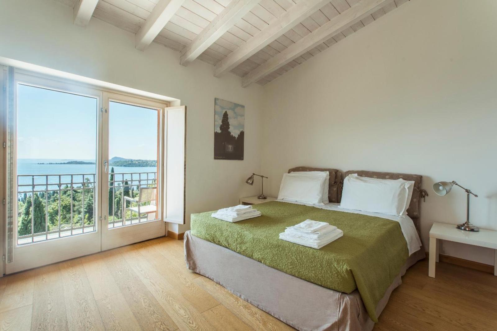 Alloro view 5