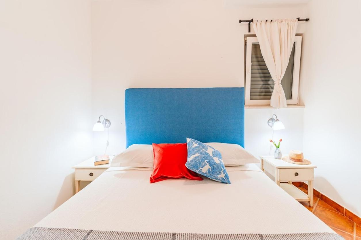 Sutivan Best Apartments