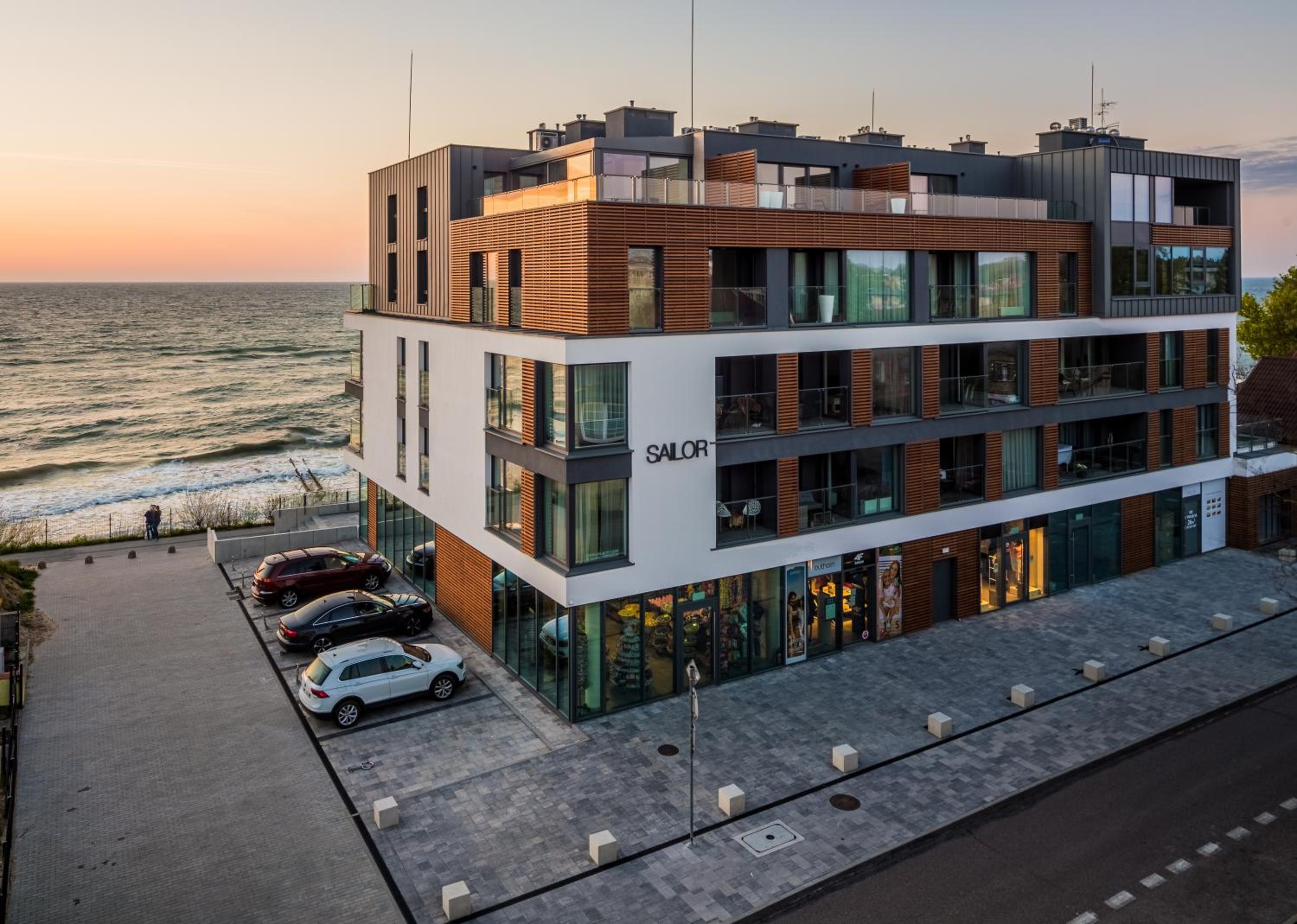 Apartos Sailor - Luxury Apartments view 3