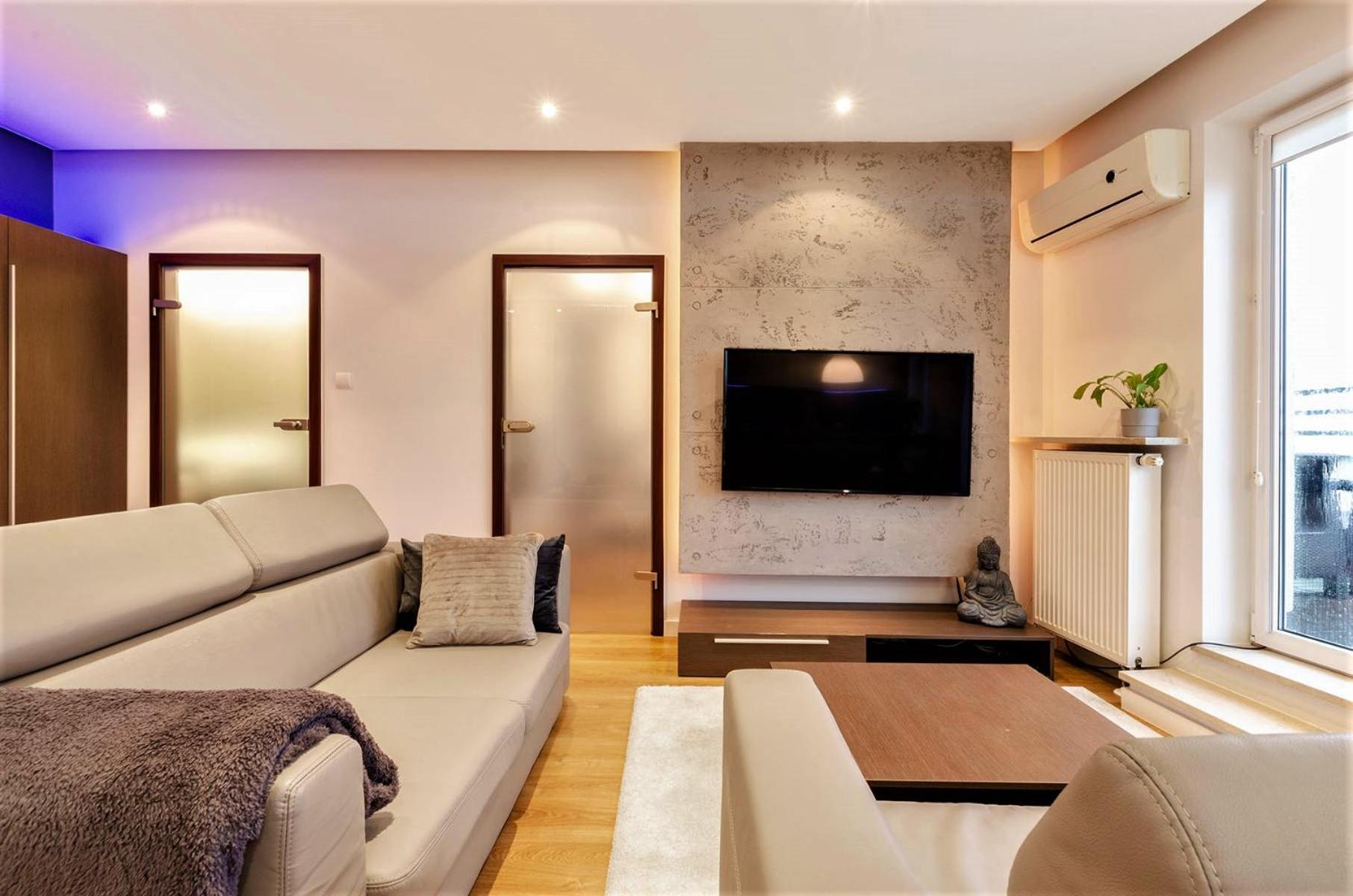 LupoApartments Królewska Penthouse Mandoria Parking Dostęp na Kod