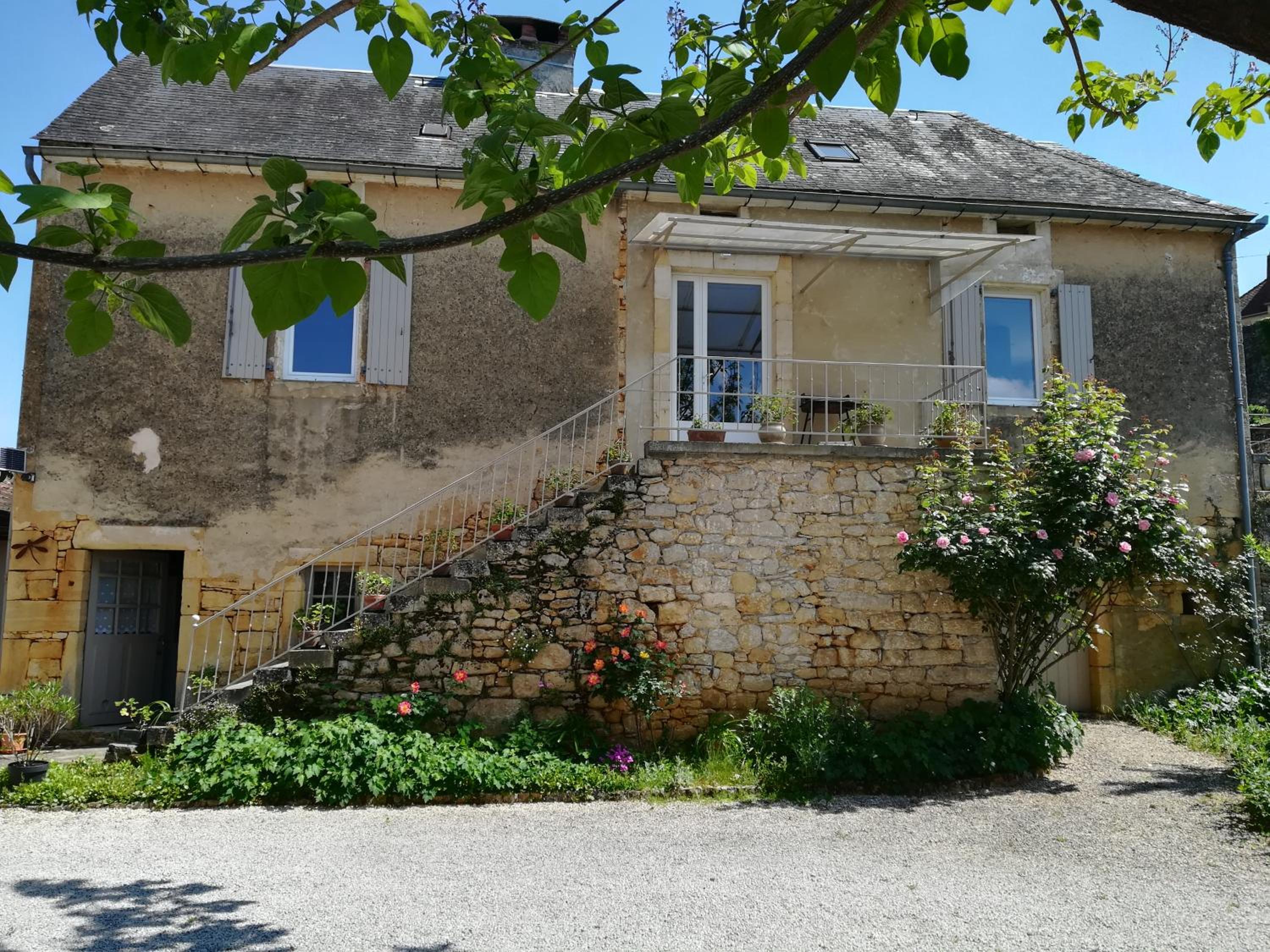 Maison d' hôtes individuelle La Relinquière view 2