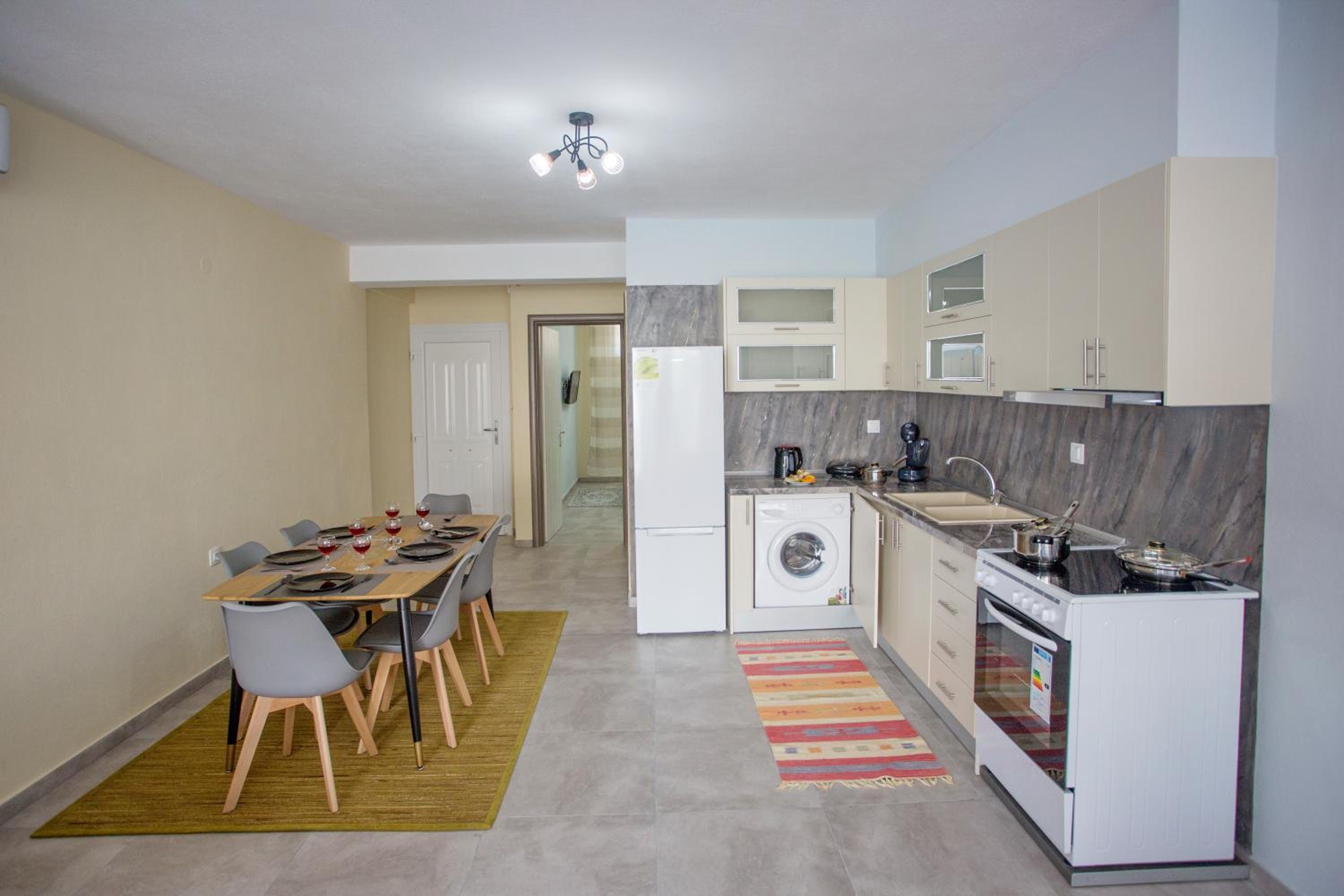 Rent House Diamond view 2