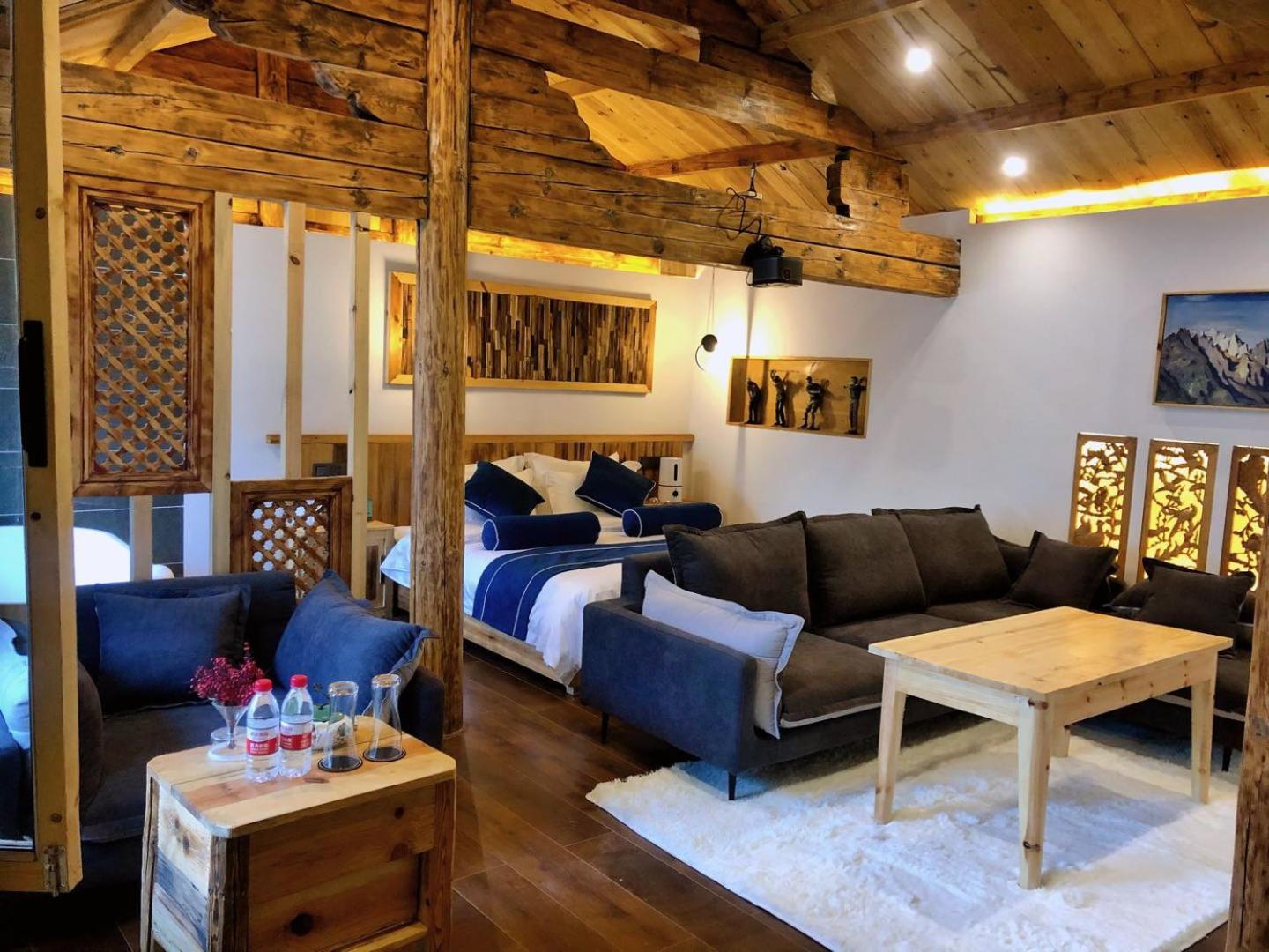 Lijiang Yunqi Holiday Guesthouse photo 40 of 48