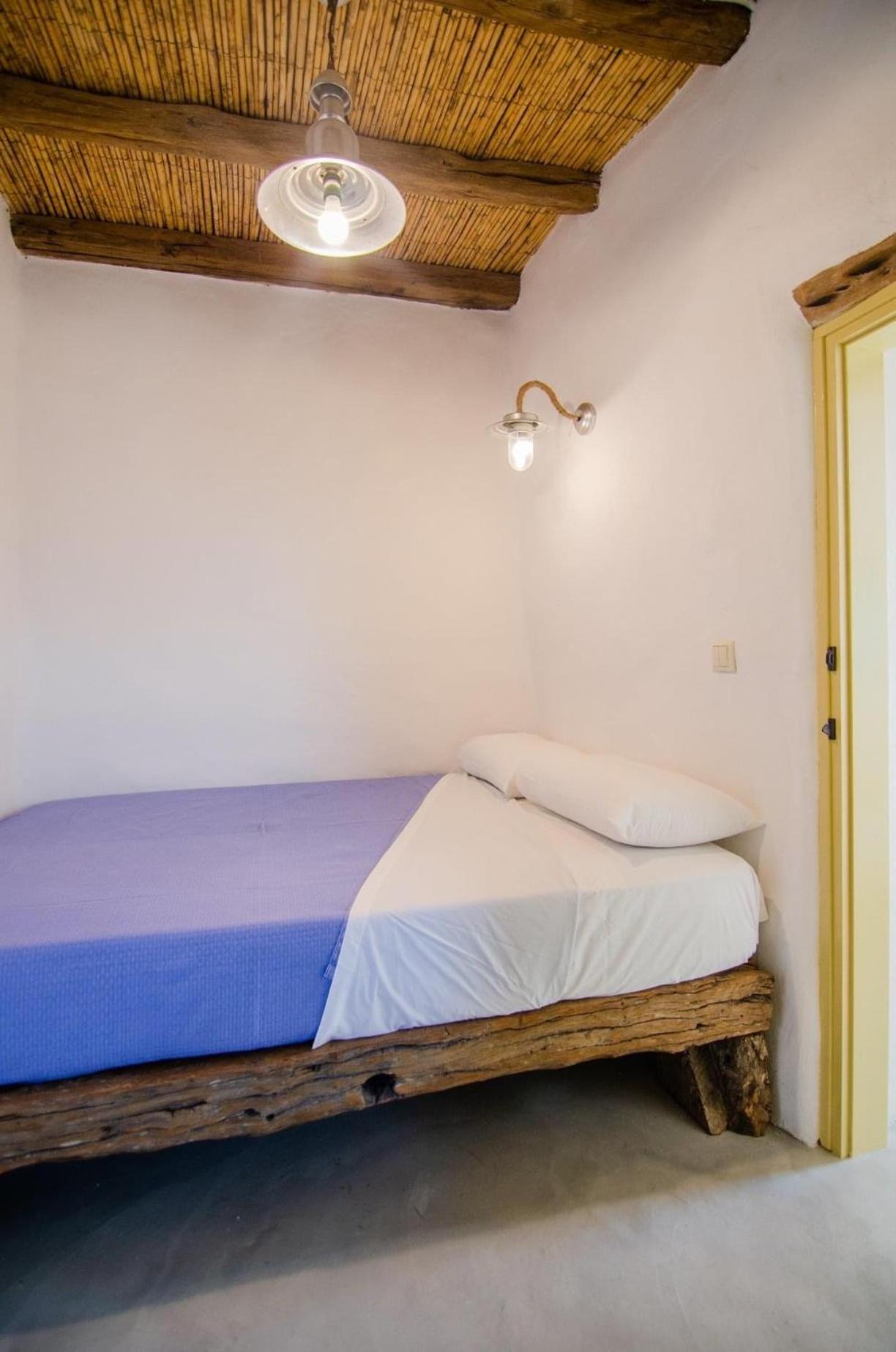 Photo 52