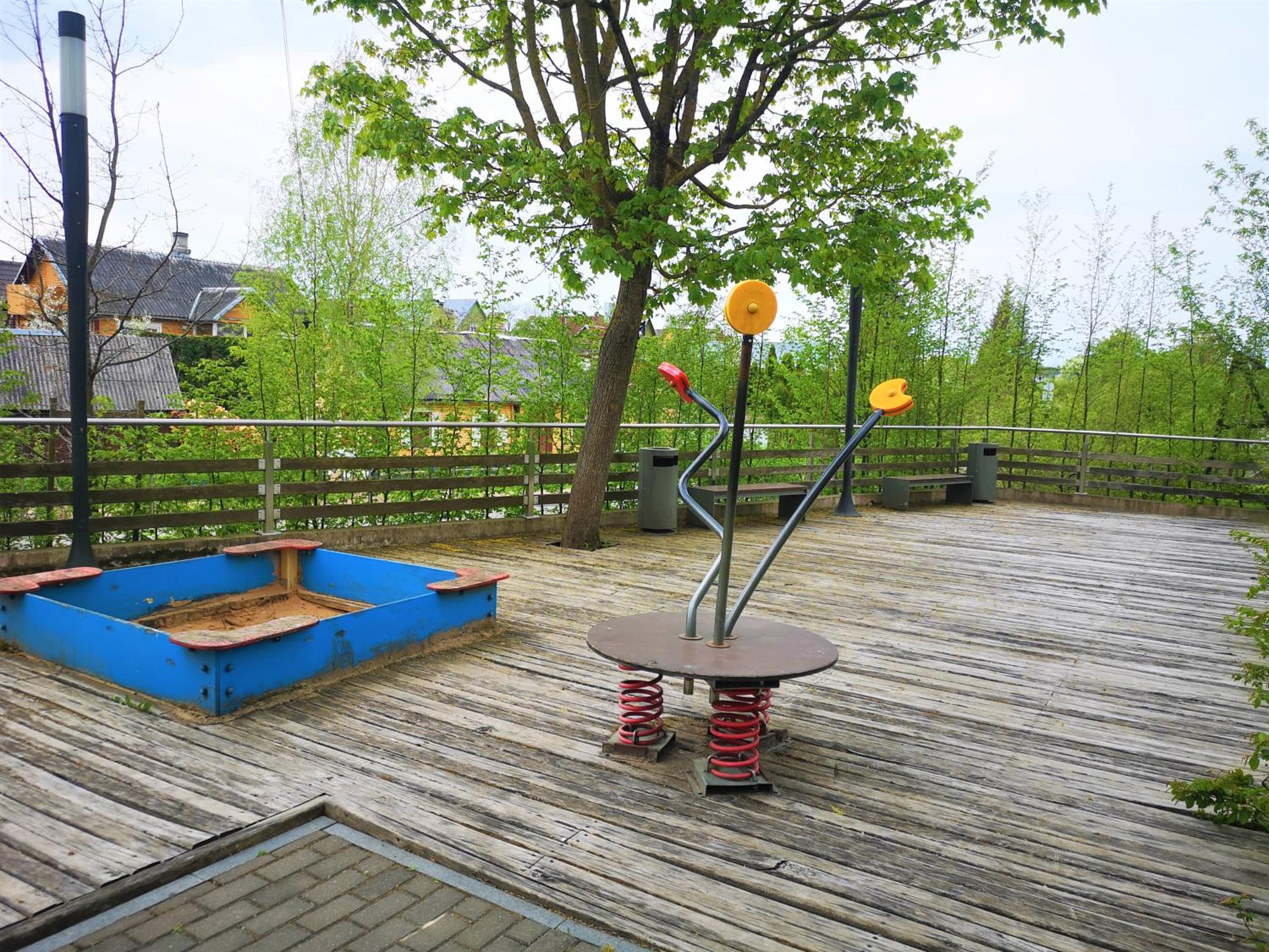 Photo 6