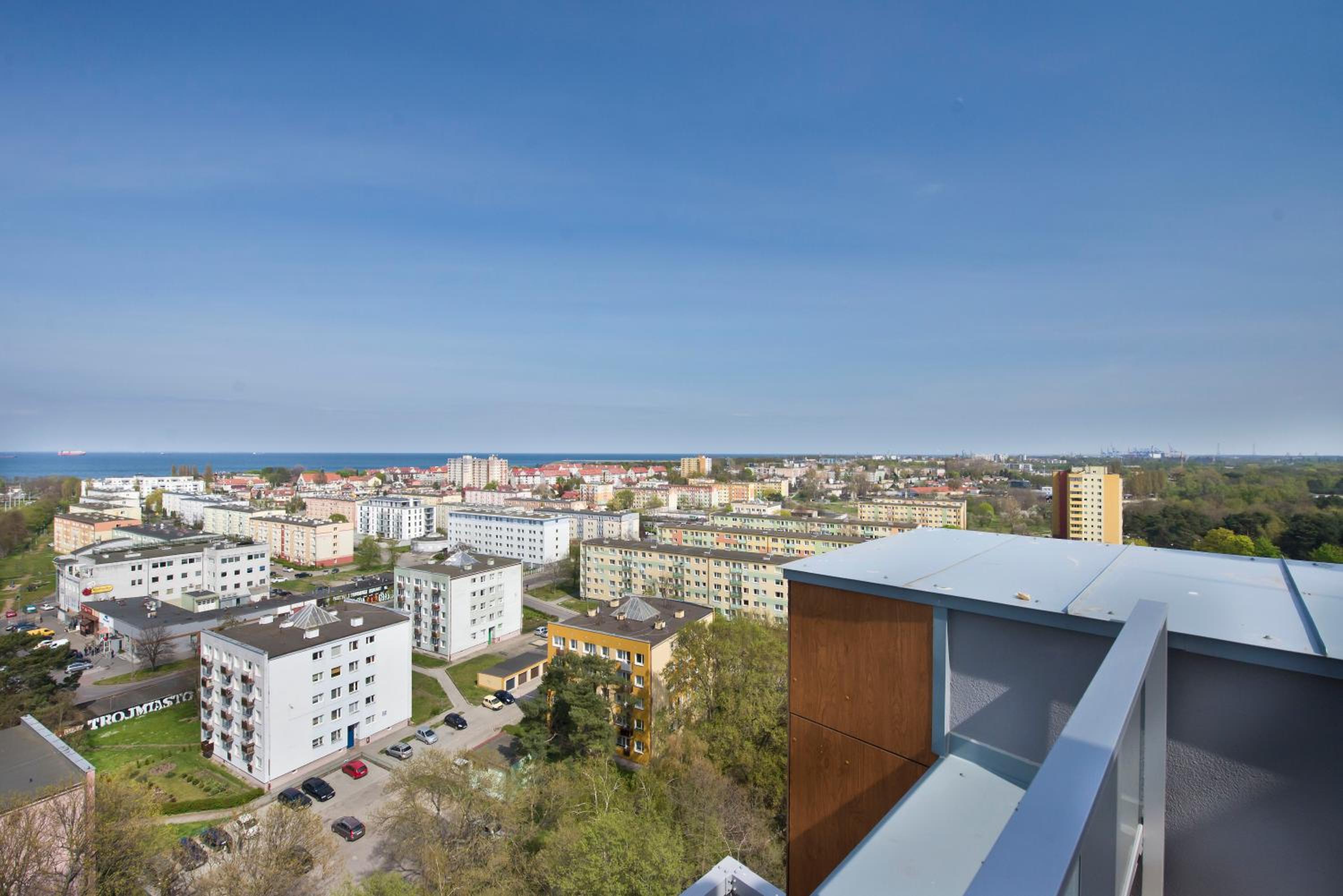 Love In Gdańsk AON Apartments view 2