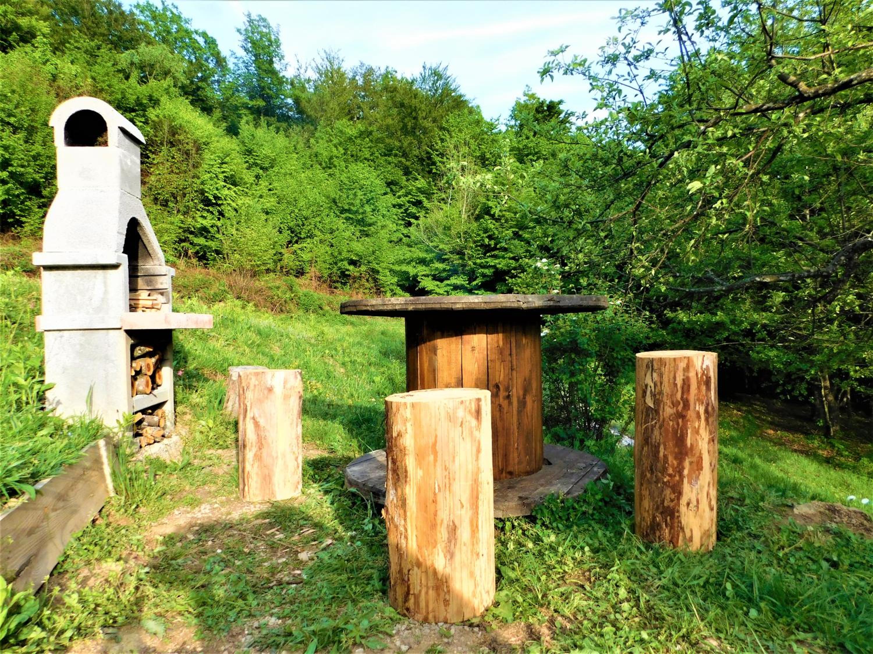 Photo 6