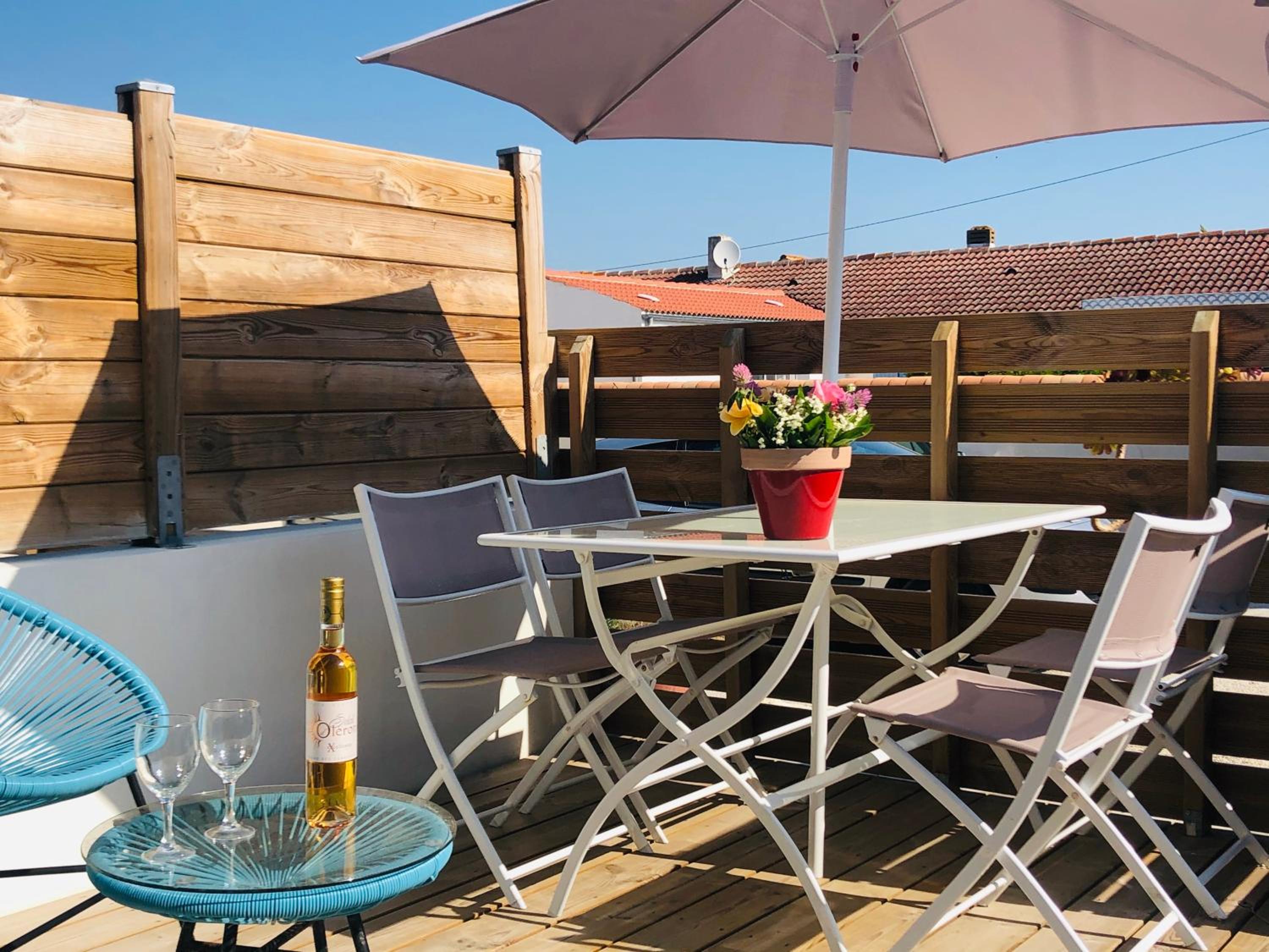 outdoor BBQ area