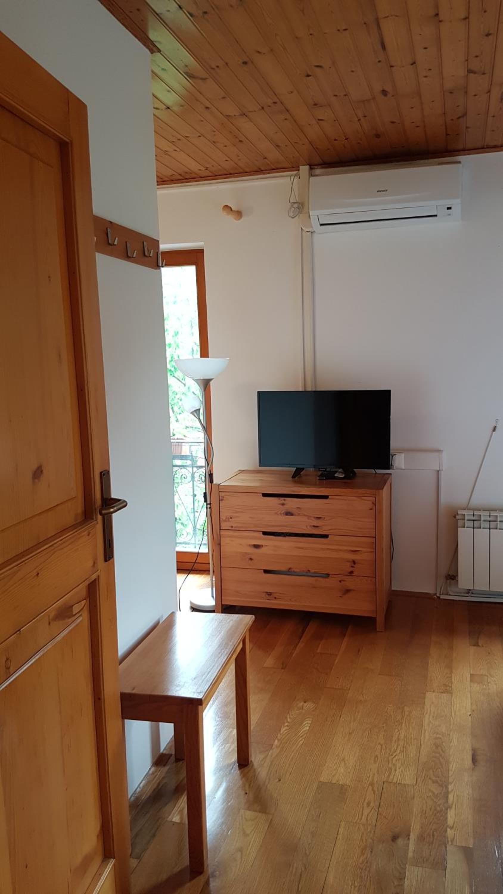 Stres-less Sunny Apartments