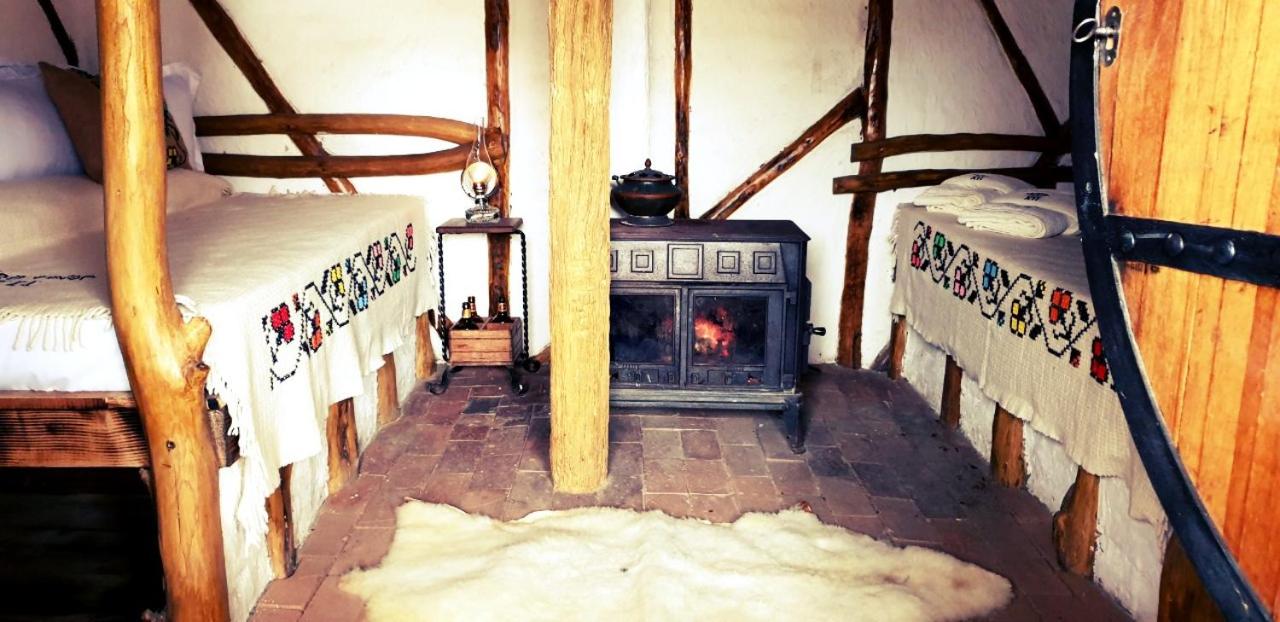 Photo 43