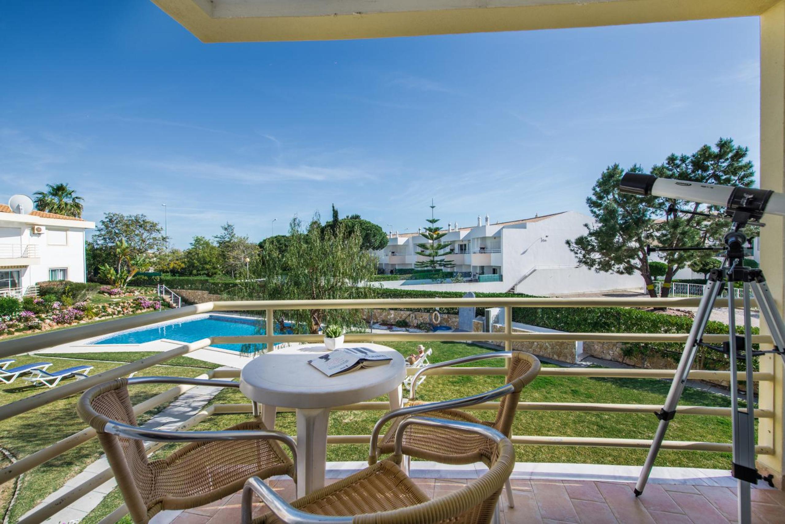 Apartment Galé Garden 1E view 3