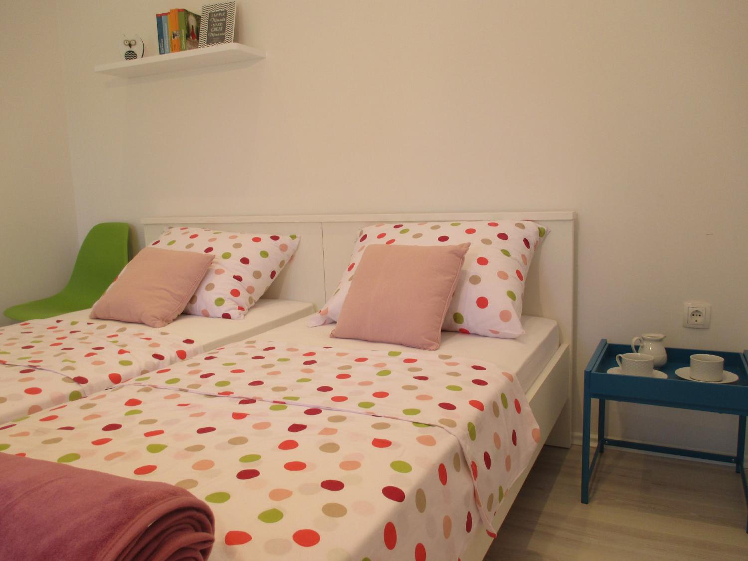 CANDY ap.-near center,bus,beach+free parking place