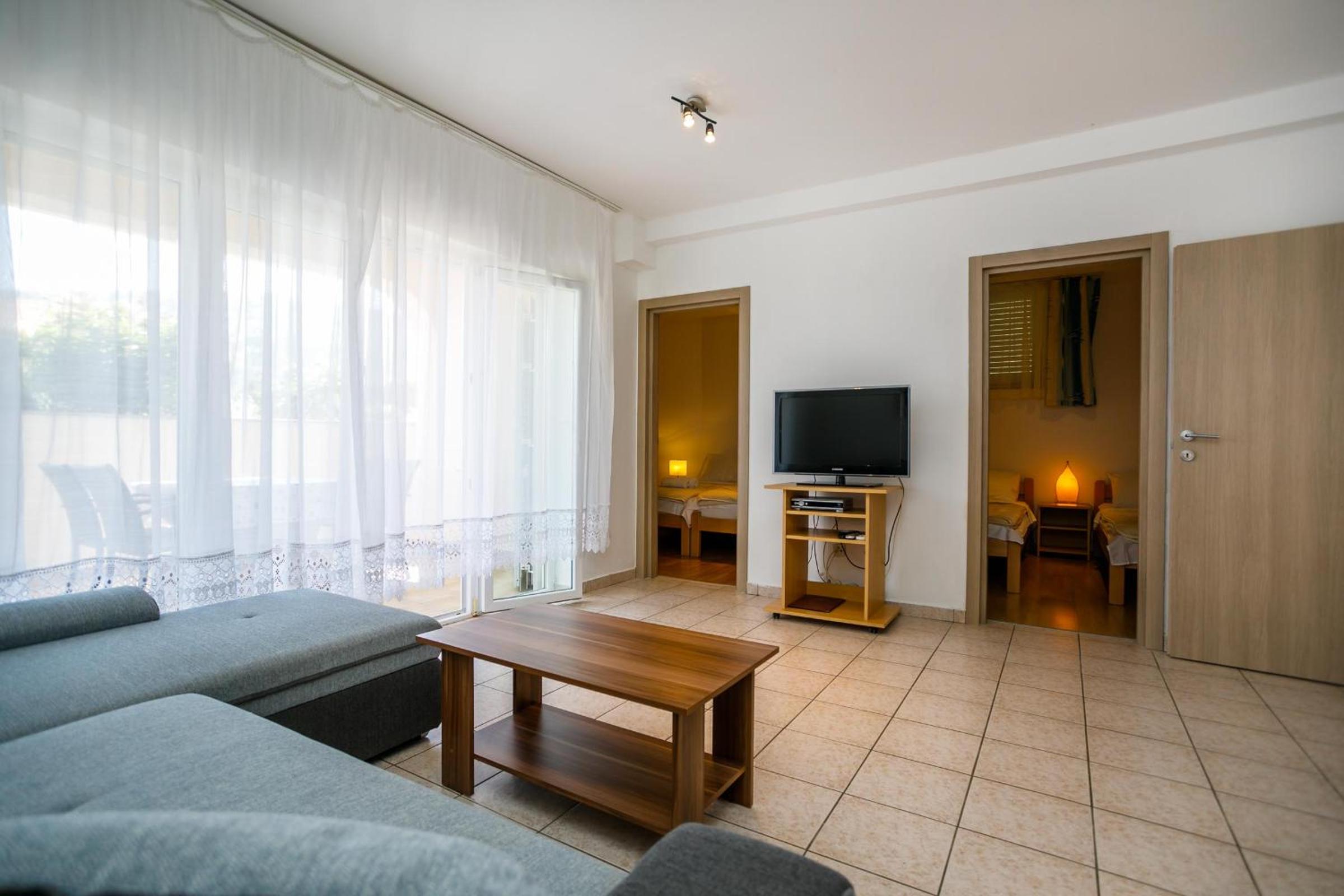 Apartment Pirun view 4