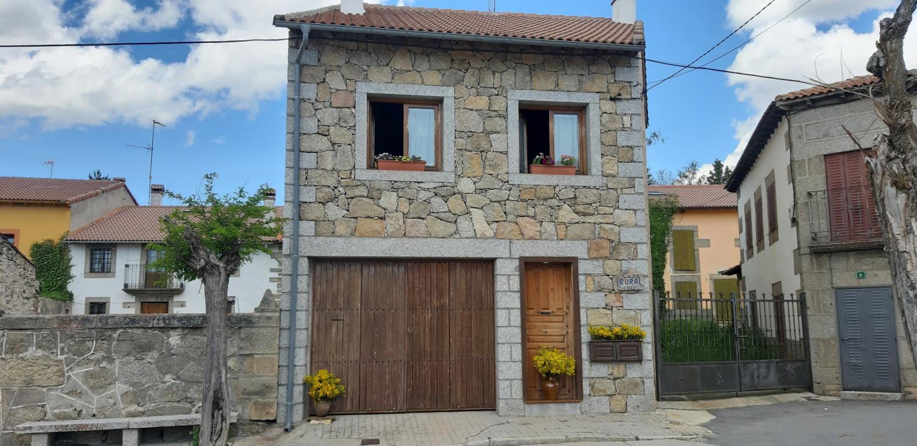 Casa Rural el Casillo del Abuelo Goyo view 2