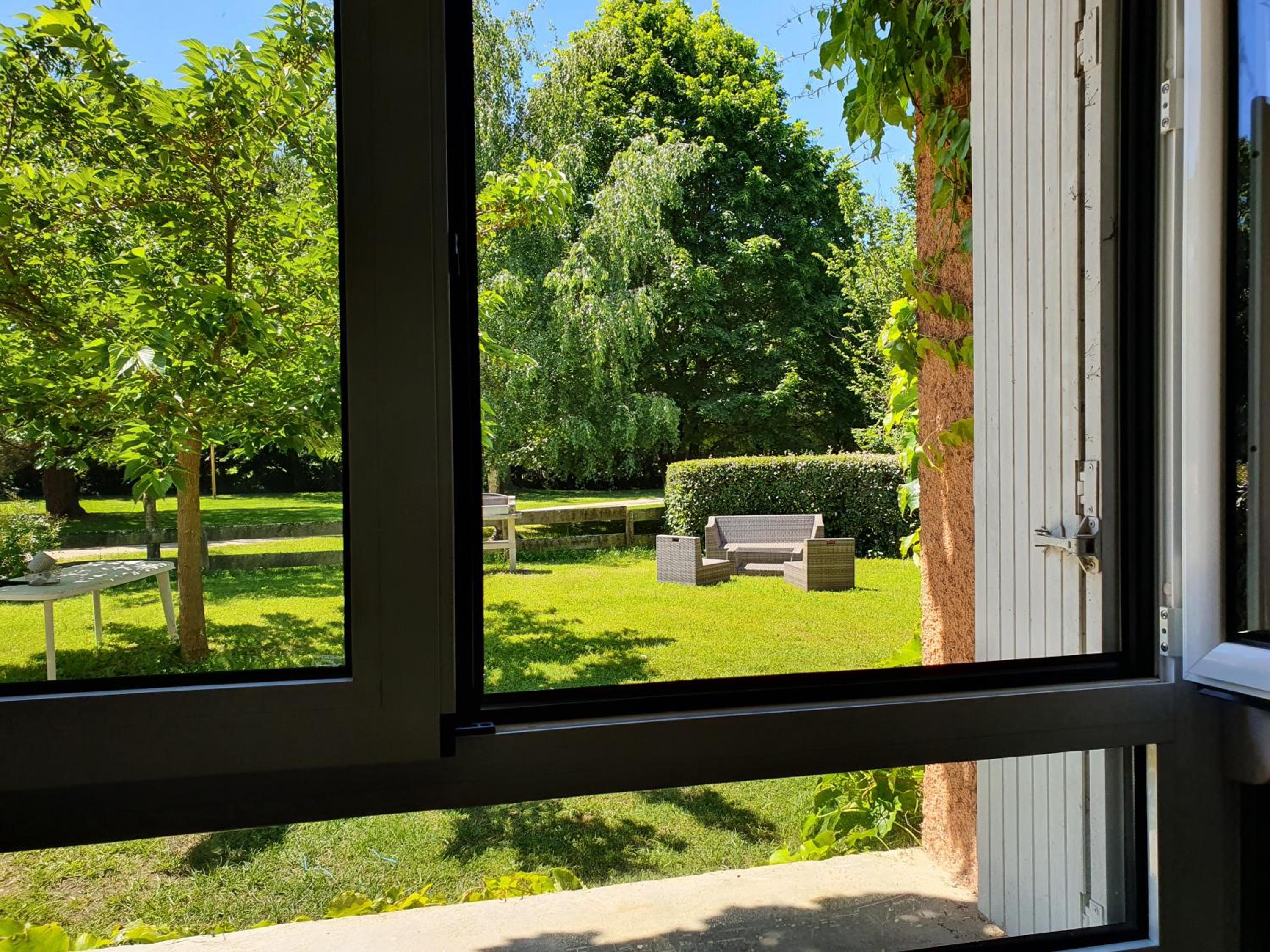 Domaine De Marlas - Gîte de Charme