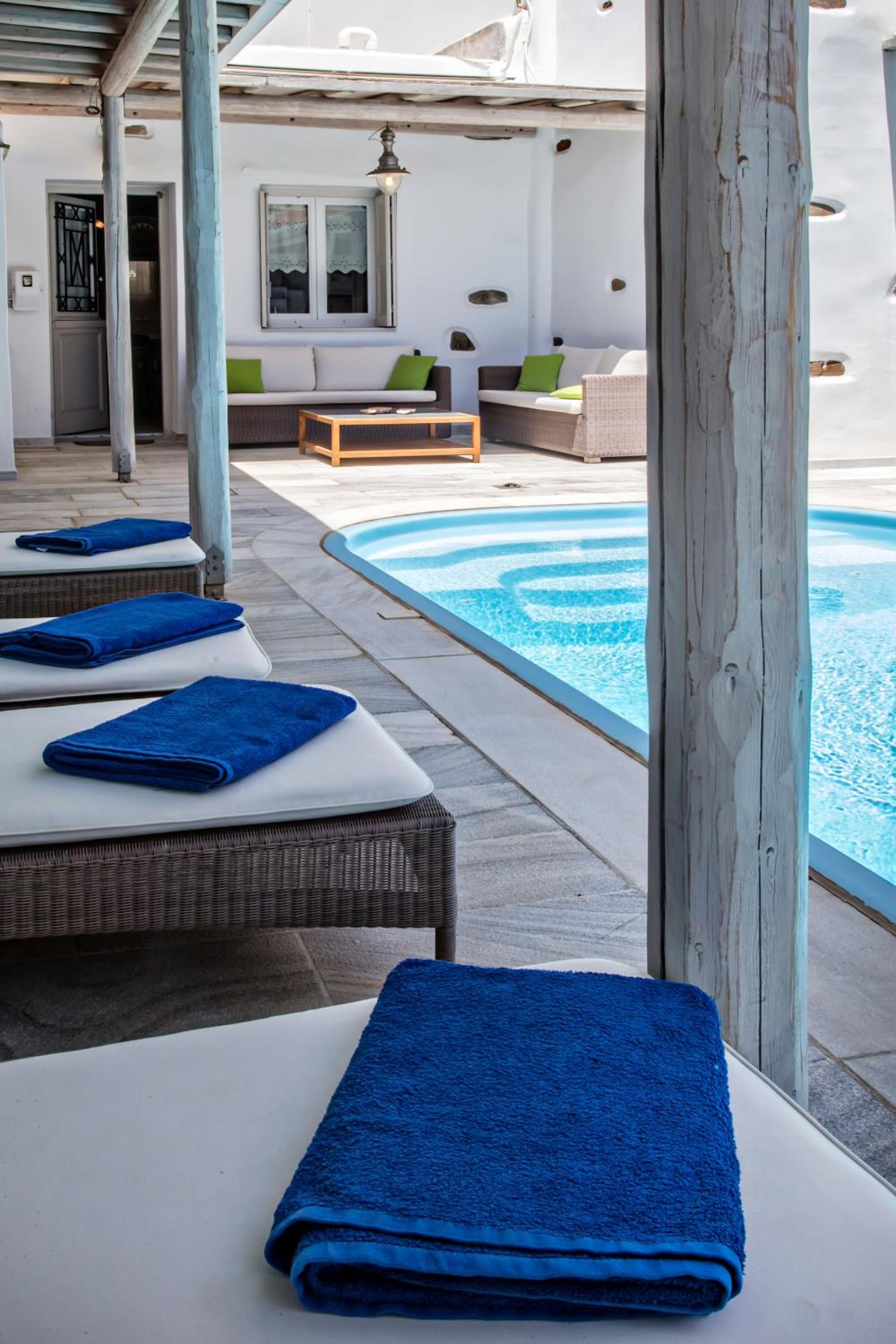 Renthousetinos — photo 4