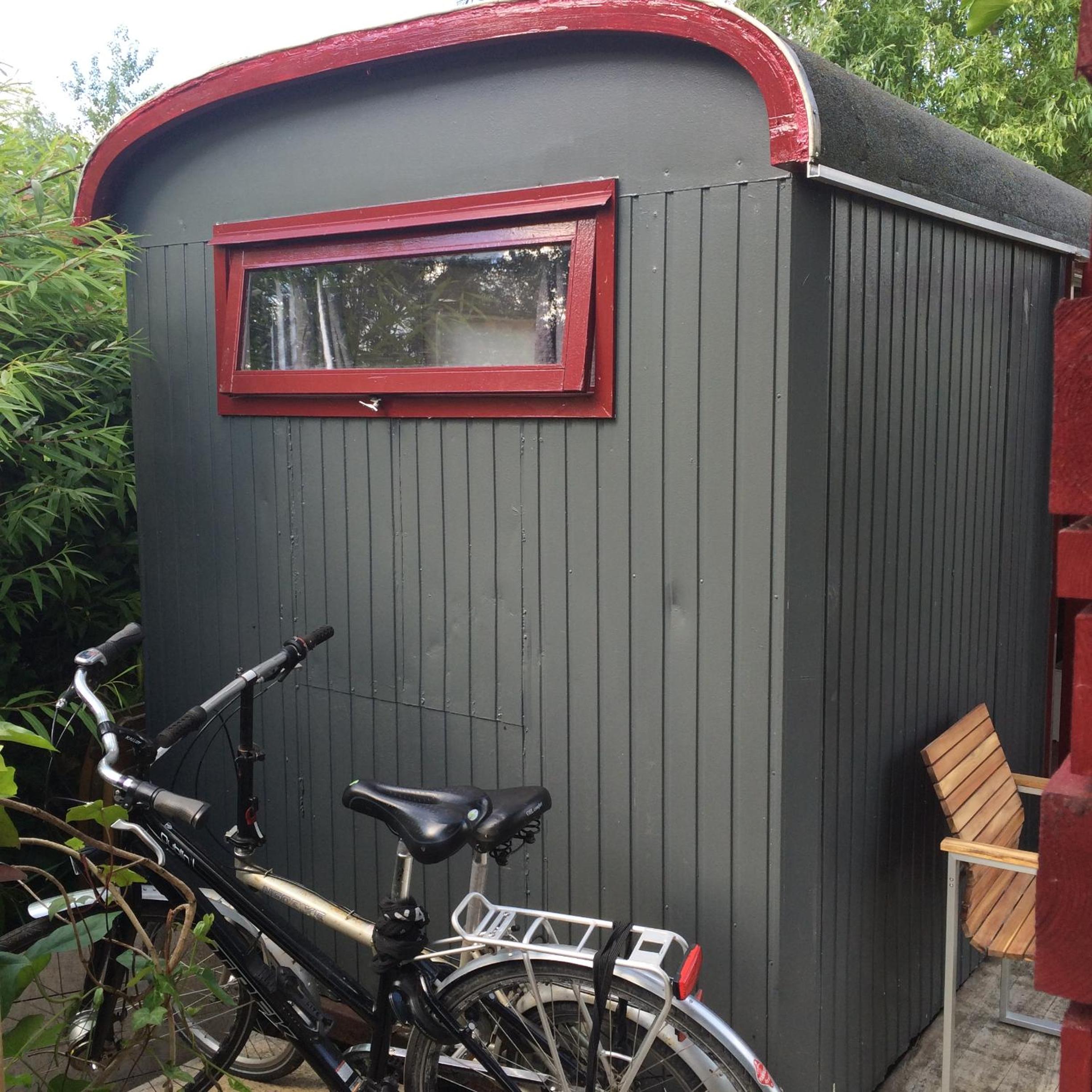 Gipsy wagon near Amsterdam and beach, photo 8