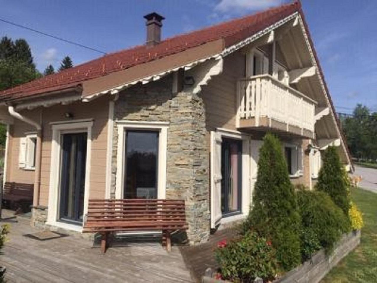 Chalet Le Roncing view 2