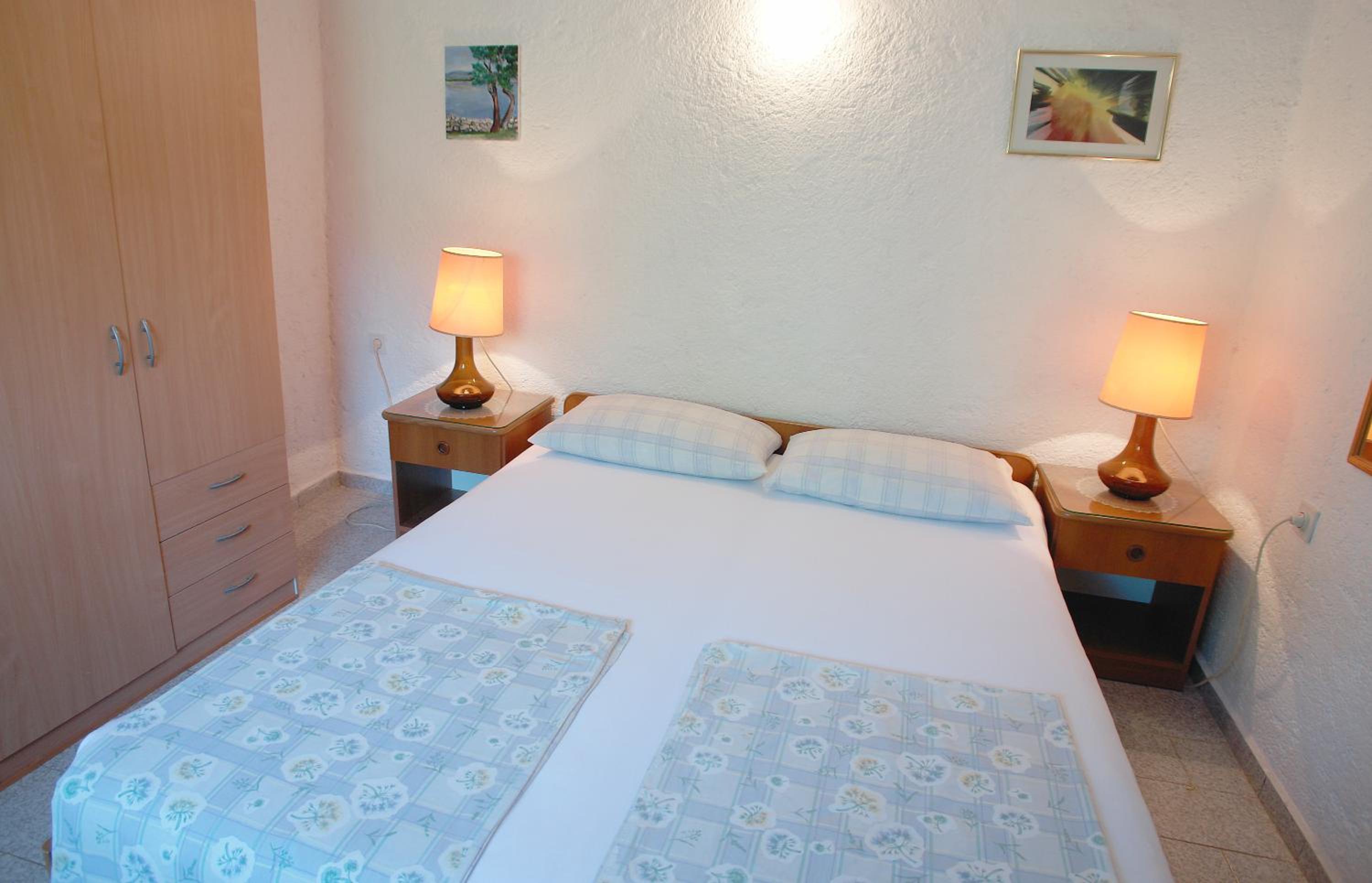 Villa Regina island Cres, 70m from the sea