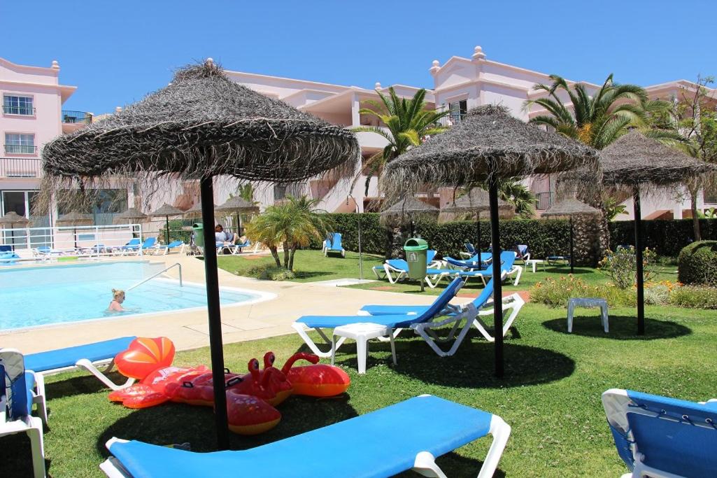 Luz casas-St James 215, 3 bedrooms,wi fi, air con,shared pool view 3