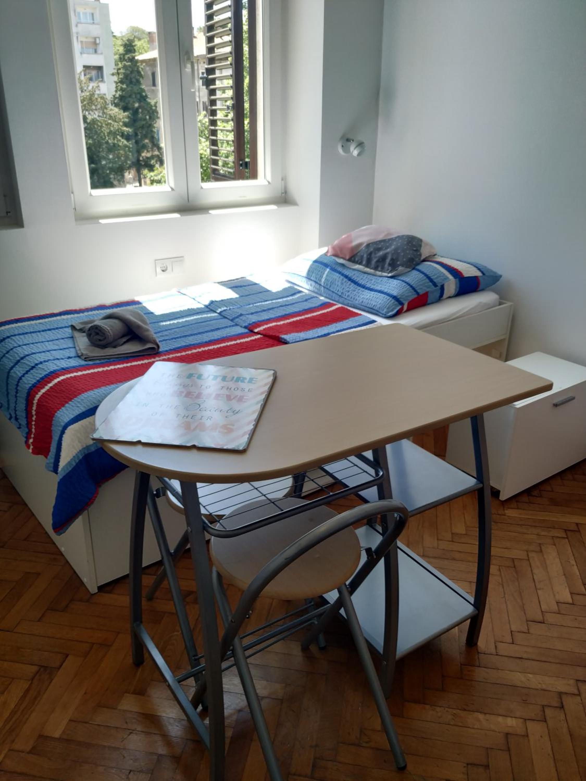 Photo 43