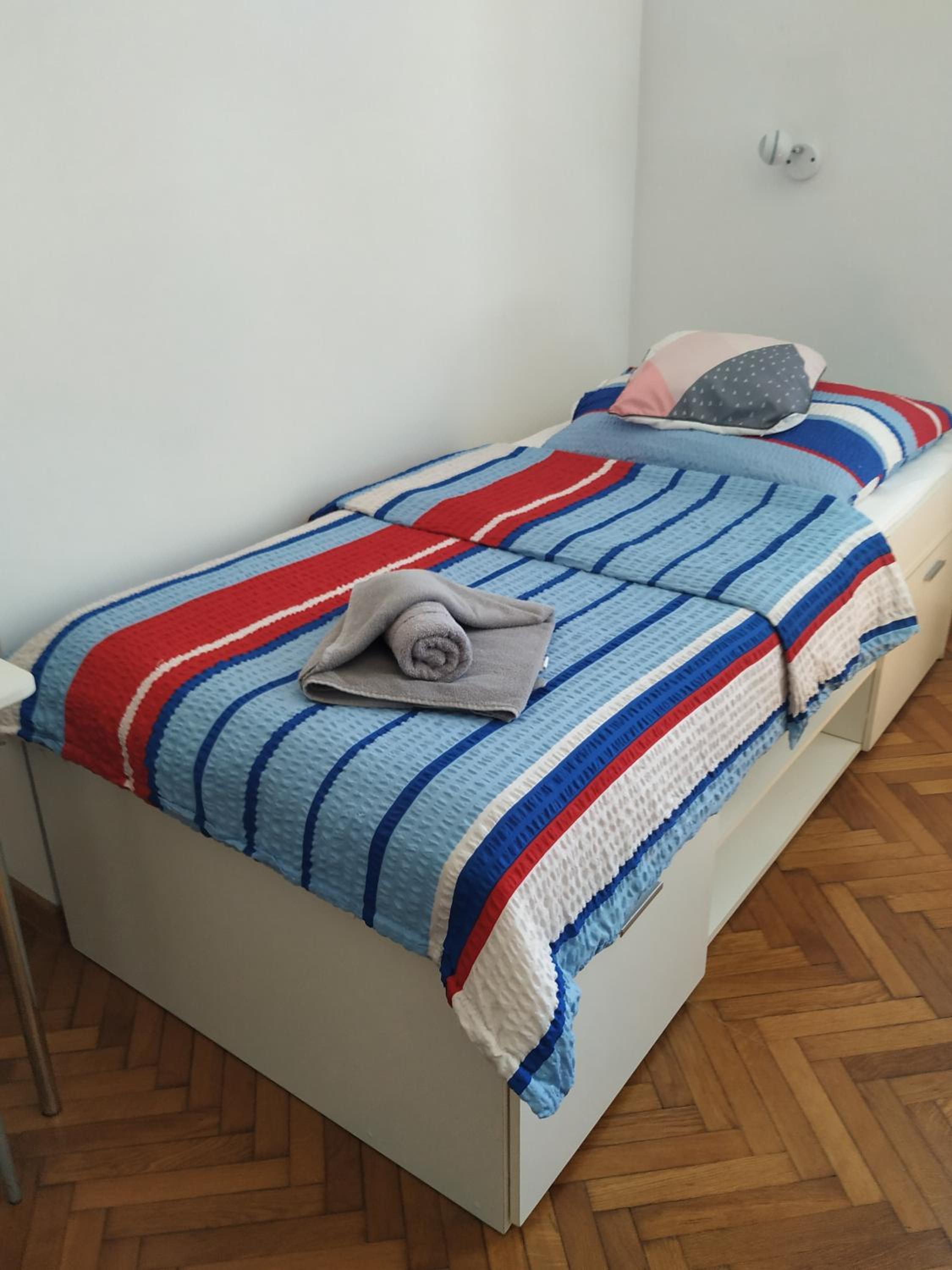 Photo 44