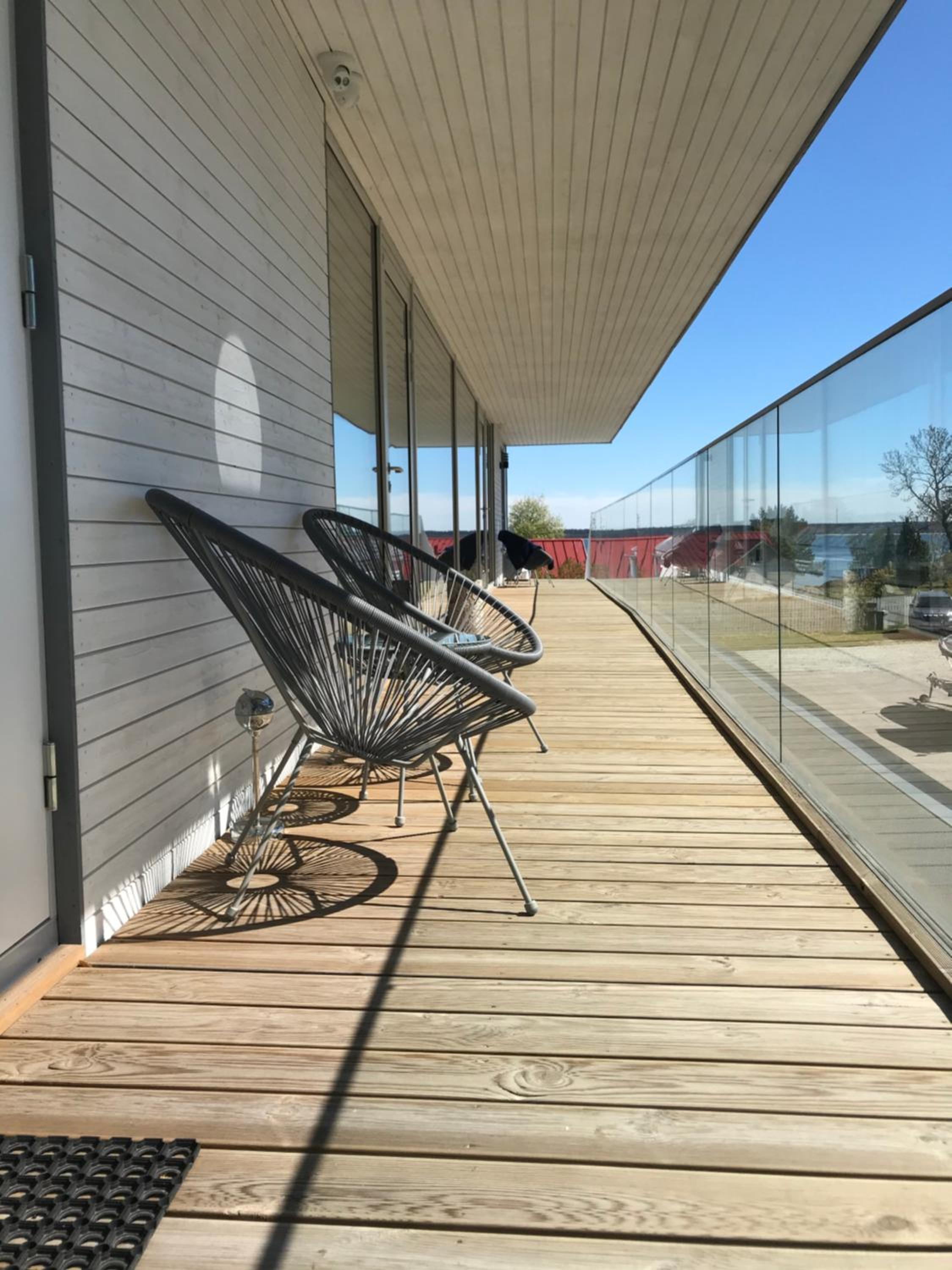 balcony